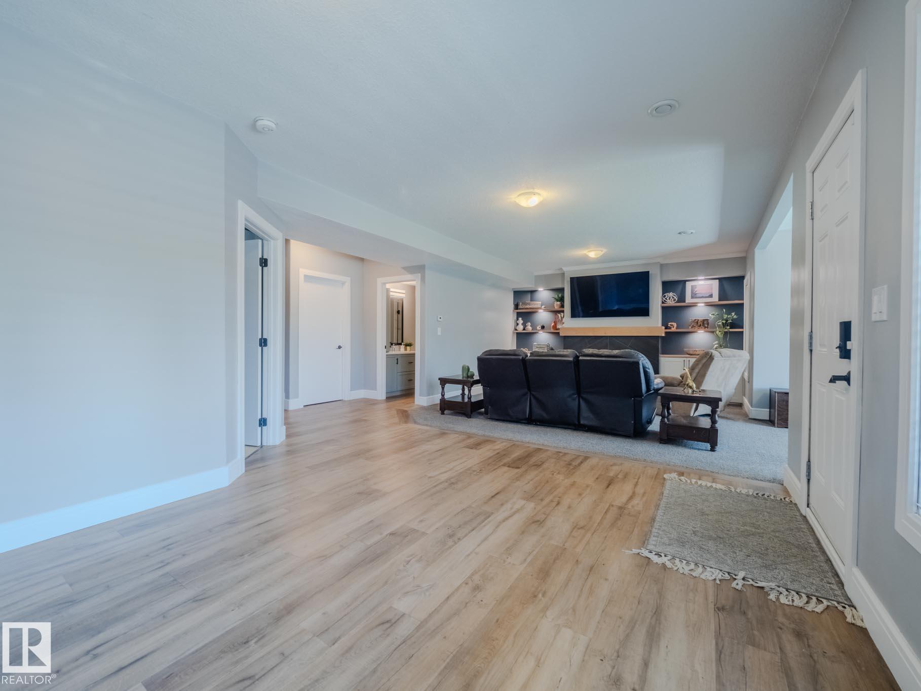 Photo 45 at 5420 64 Street, Eaglemont Heights, Beaumont