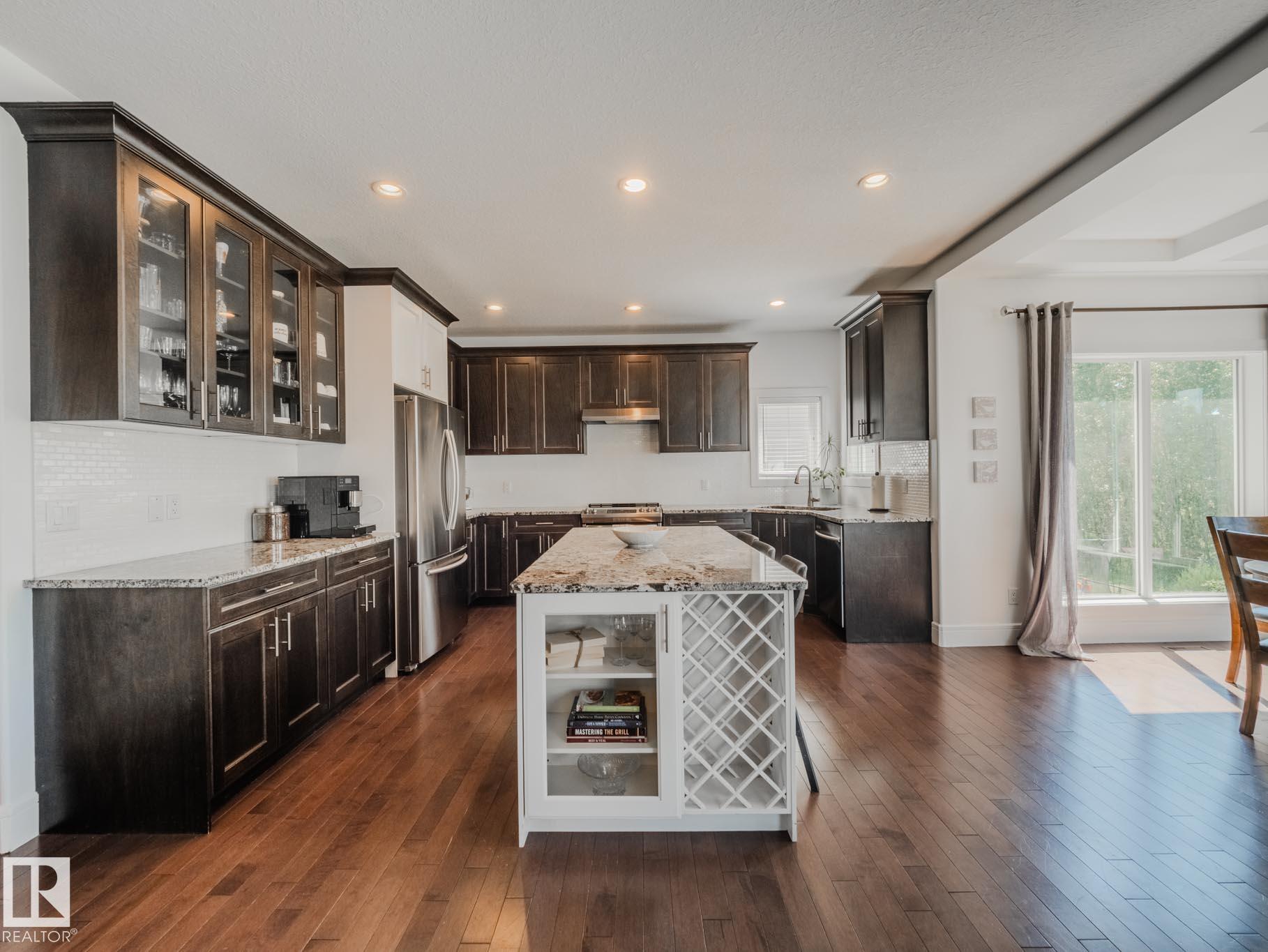 Photo 9 at 5420 64 Street, Eaglemont Heights, Beaumont