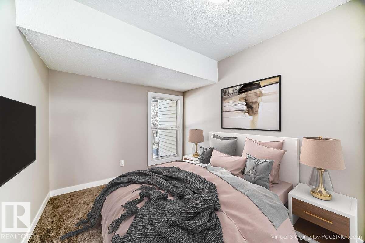 http://cdnparap120.paragonrels.com/ParagonImages/Property/p12/RAE/225370156/18/0/0/9cbd3aae53015df67e3c9269afc2a4d8/1/4c98f25158fe371c67634283c78c025a/225370156-7628ed92-23e8-44a0-a21e-9a93bc23bf20.JPG