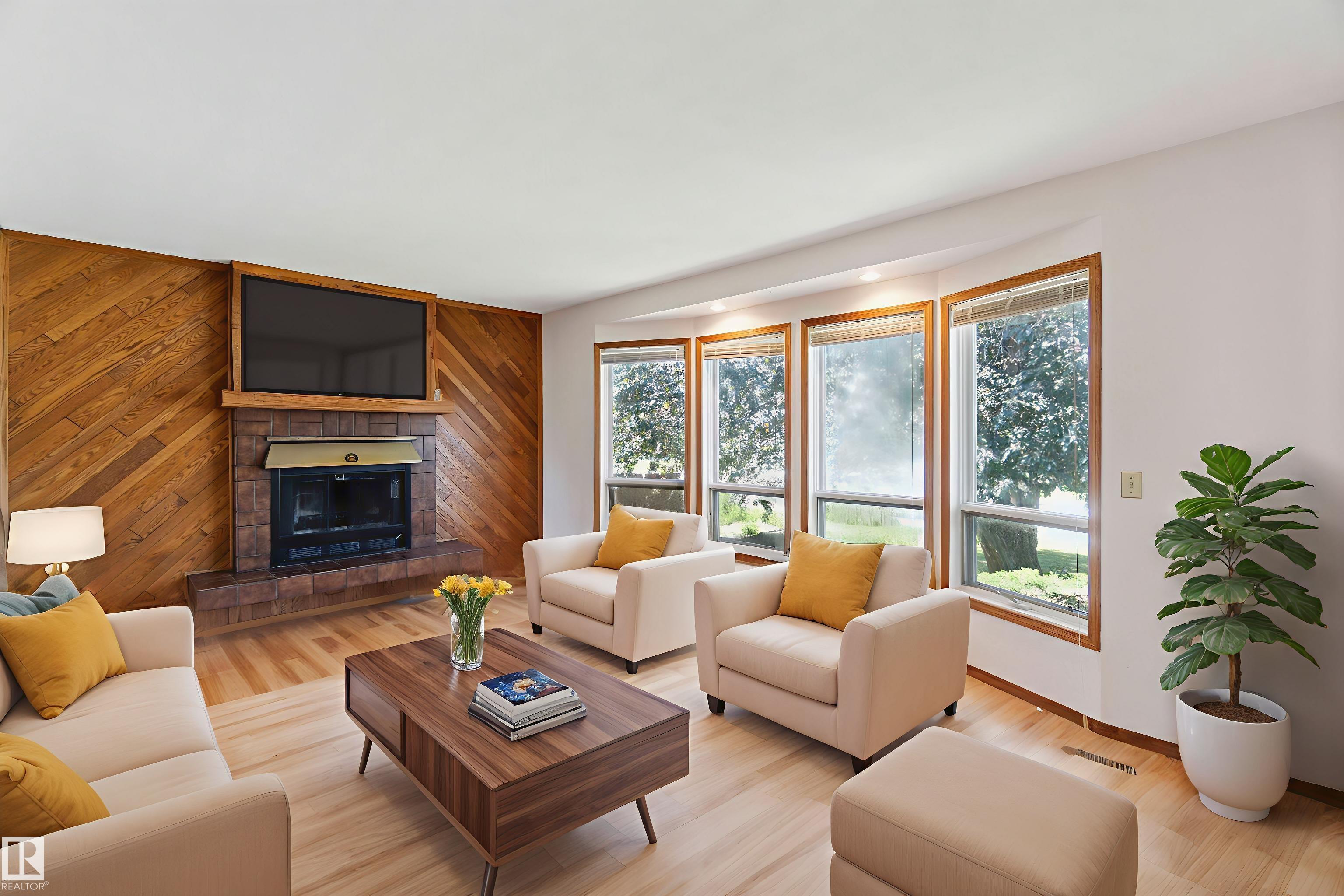 10951 118 Street NW, Queen Mary Park, Edmonton 