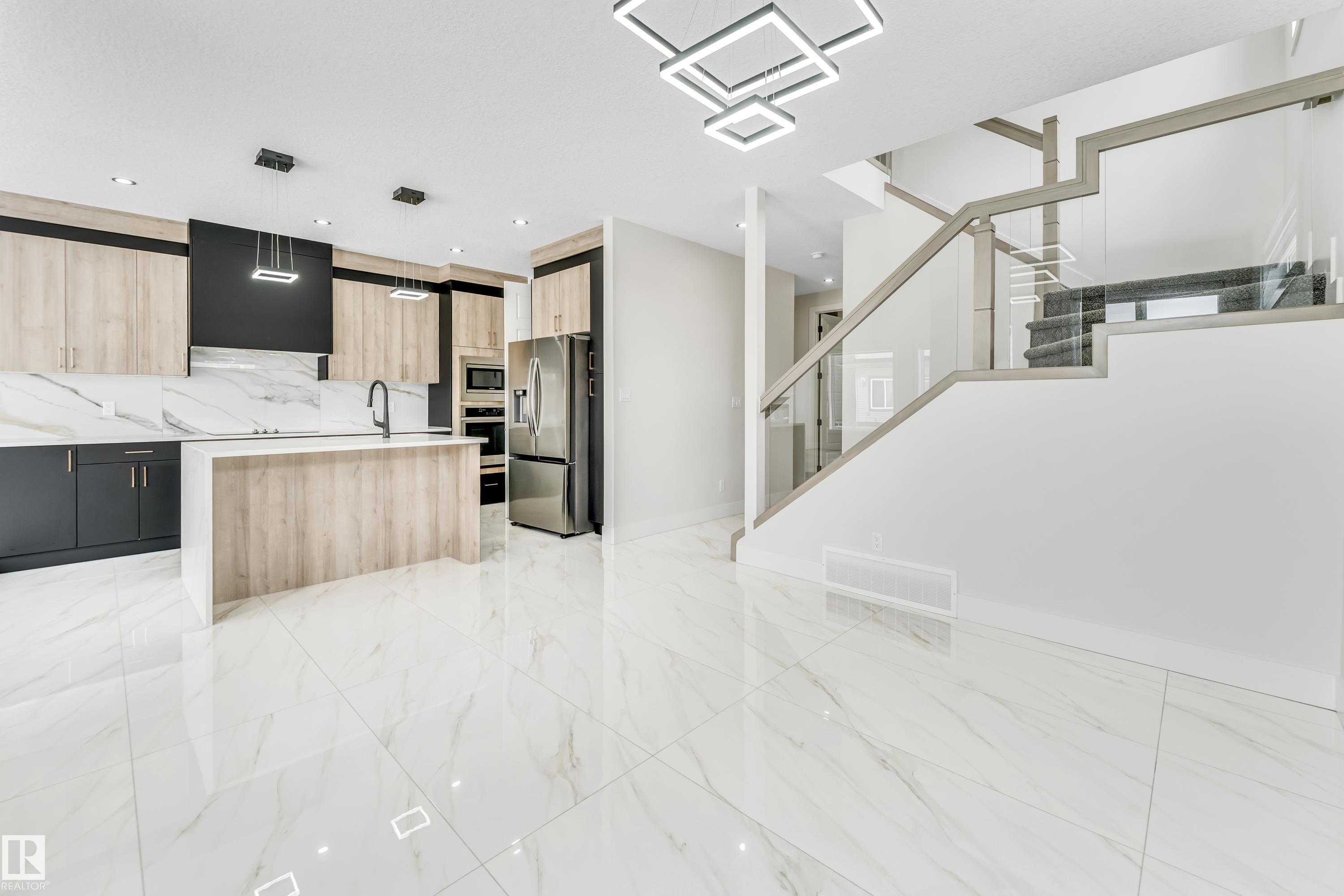Photo 14 at 4000 44 Avenue, Triomphe Estates, Beaumont