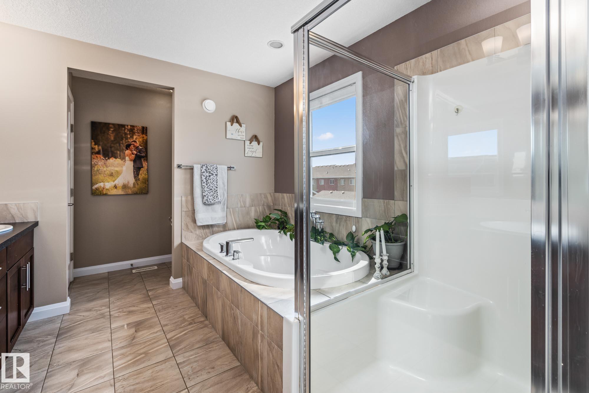 Photo 24 at 100 Sheppard Way, Southfork, Leduc