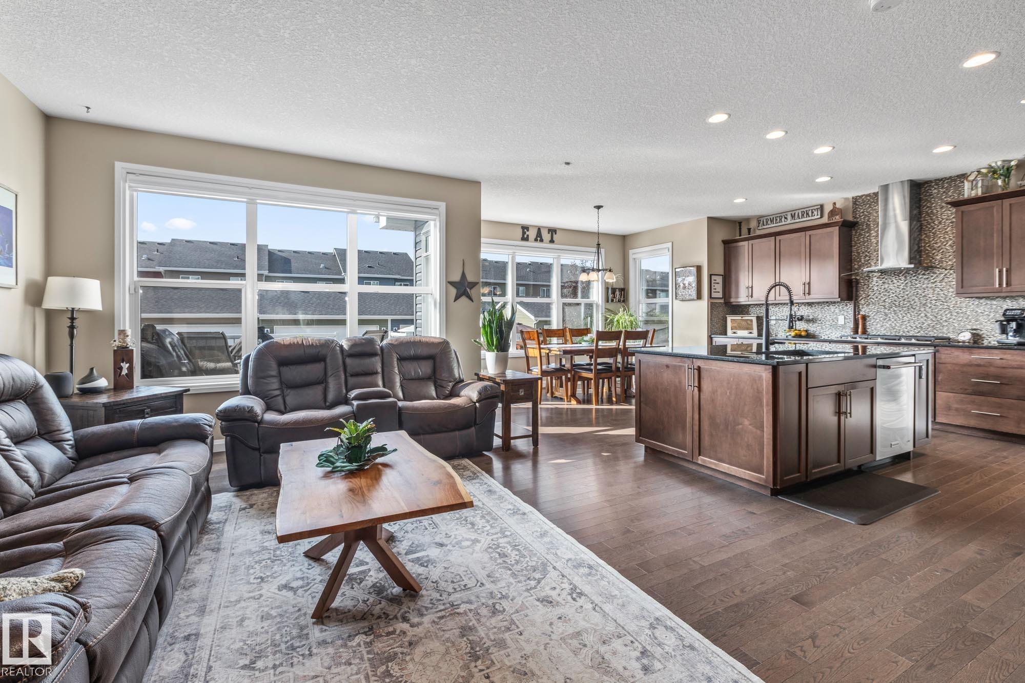 Photo 9 at 100 Sheppard Way, Southfork, Leduc