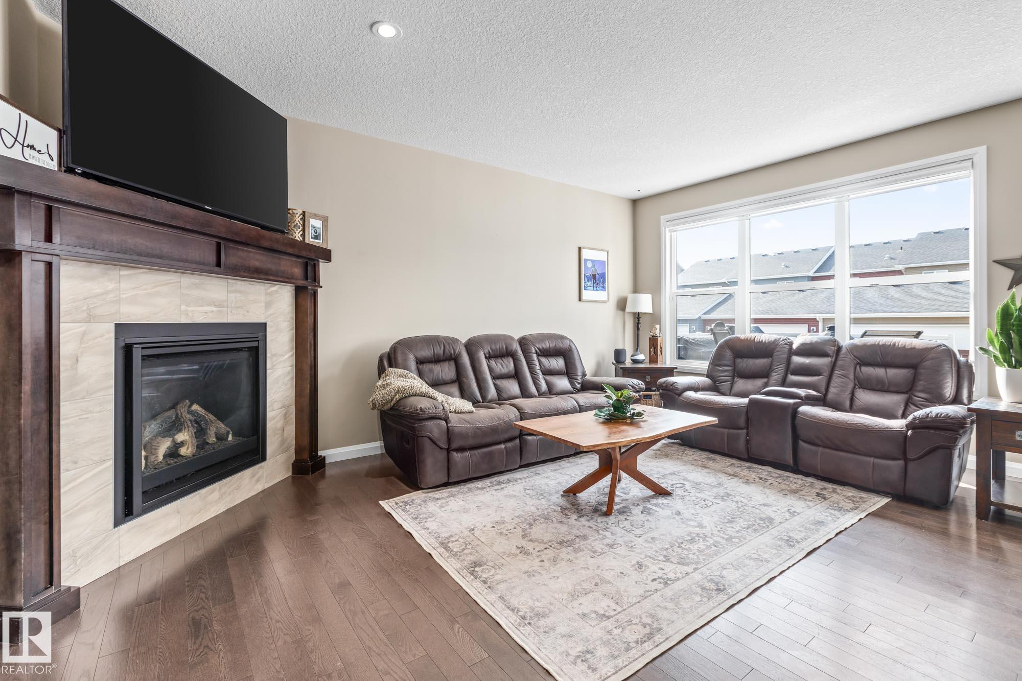 Photo 10 at 100 Sheppard Way, Southfork, Leduc