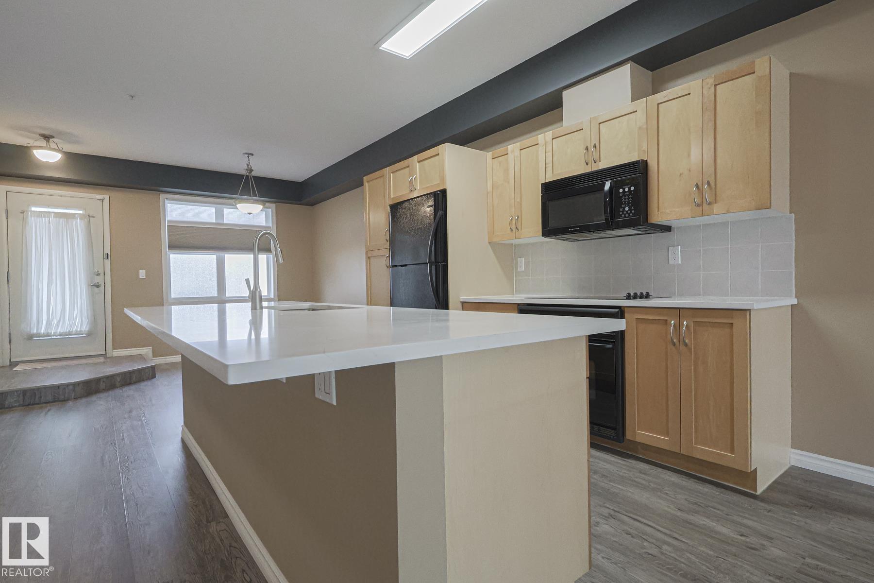Photo 12 at 113 - 9507 101 Avenue NW, Riverdale, Edmonton