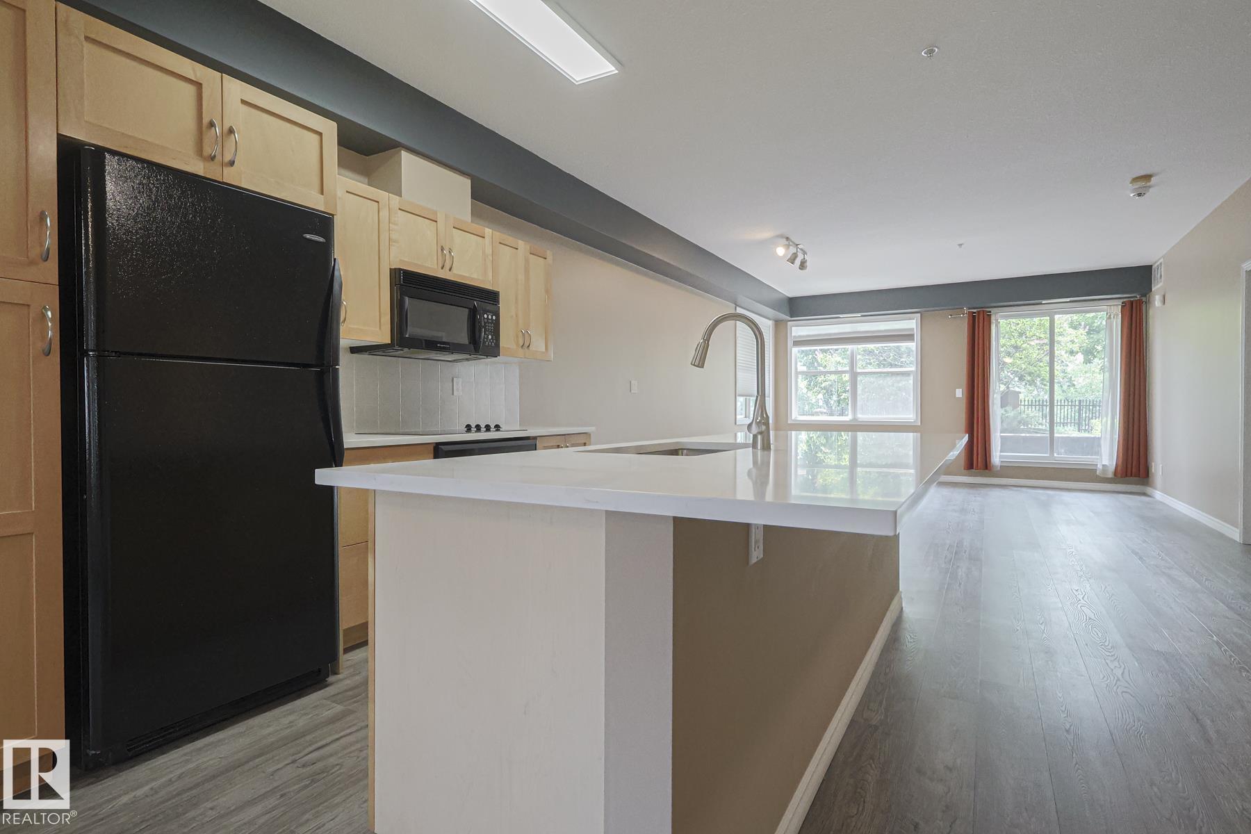 Photo 5 at 113 - 9507 101 Avenue NW, Riverdale, Edmonton
