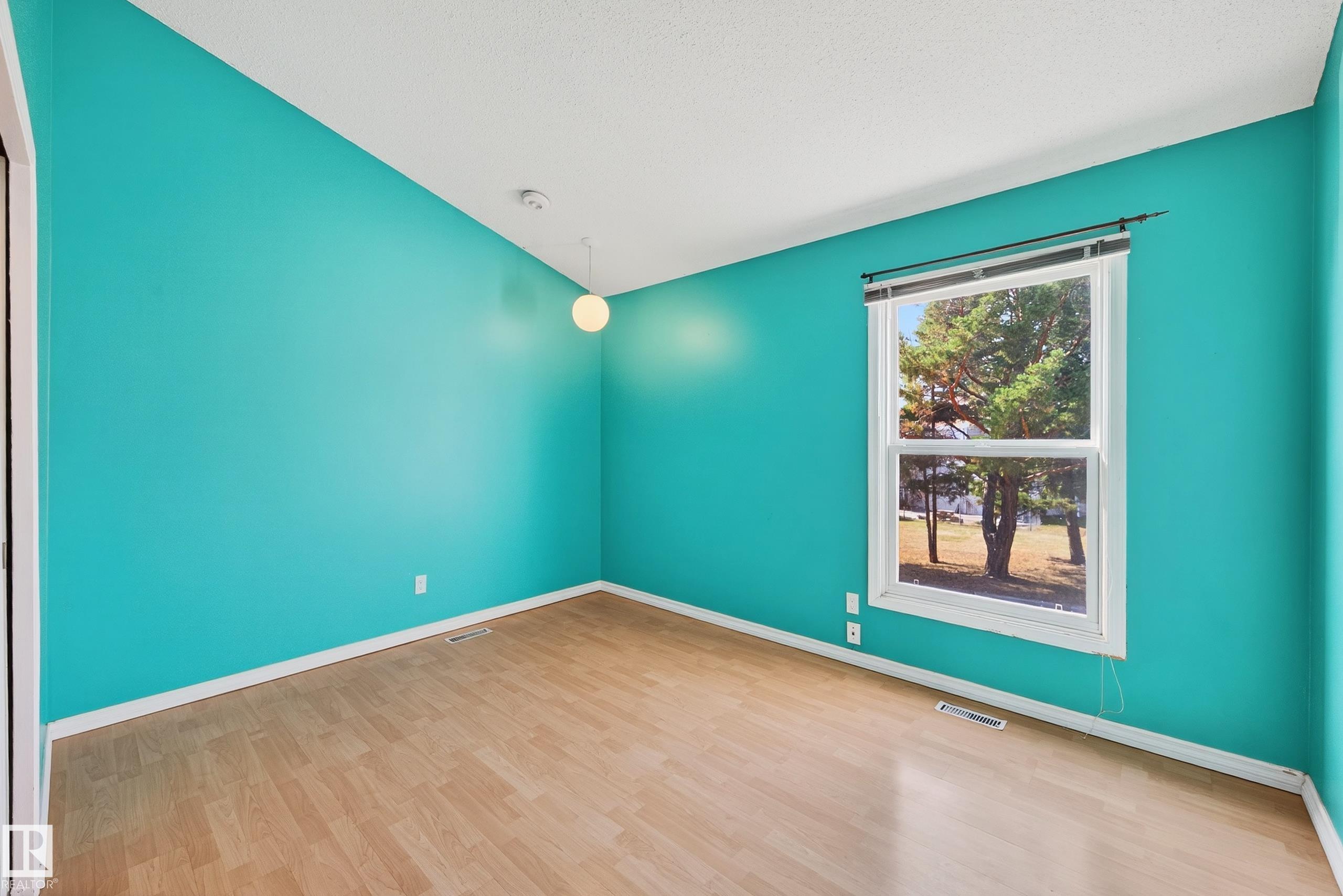 Photo 21 at 52 Grandview Ridge, Grandin, St. Albert