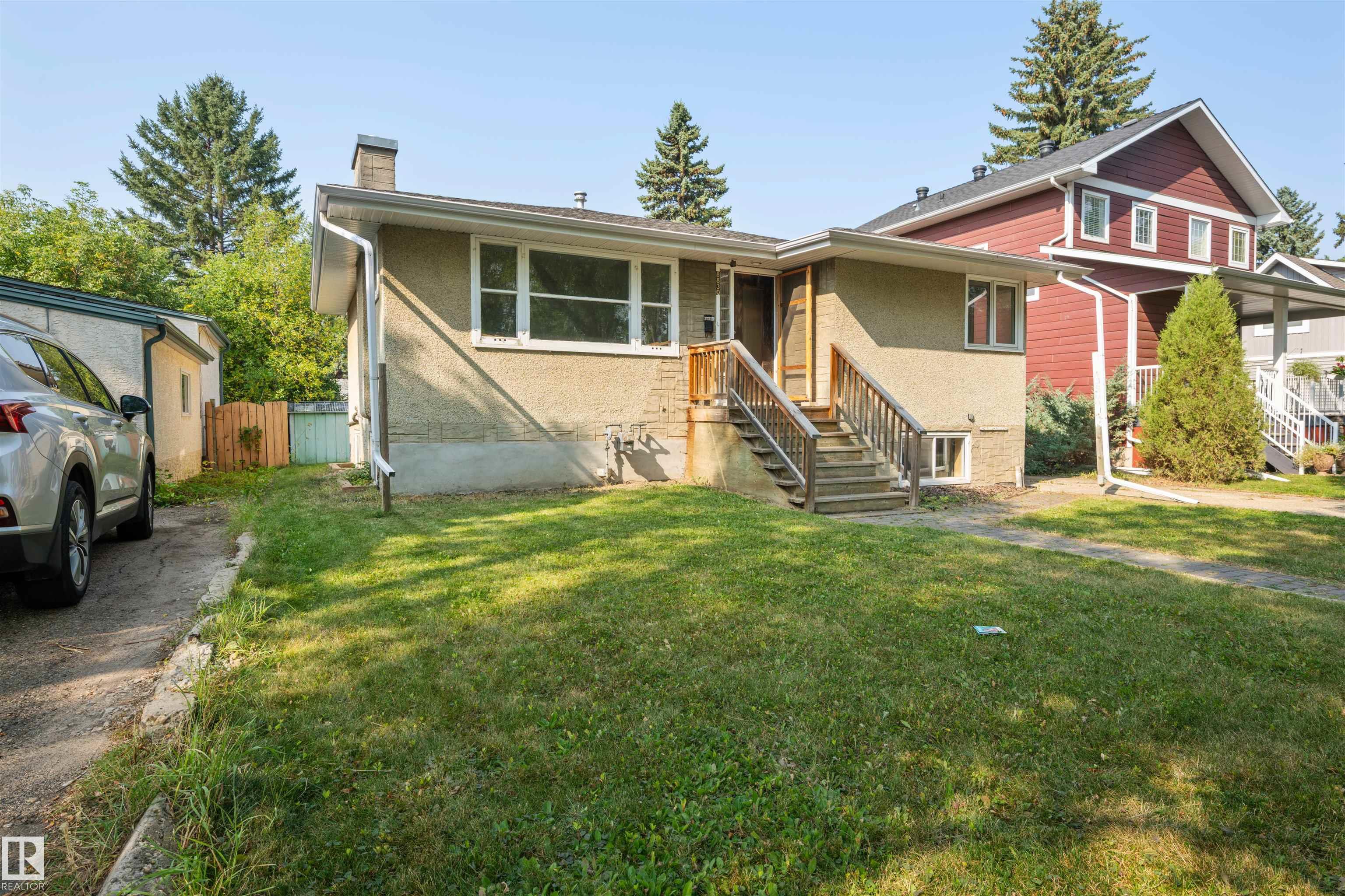 8830 89 Street NW, Bonnie Doon, Edmonton 