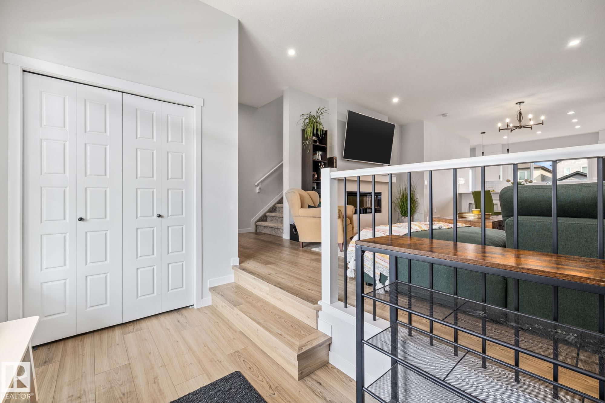 Photo 2 at 31 Dorais Way, South Fort, Fort Saskatchewan