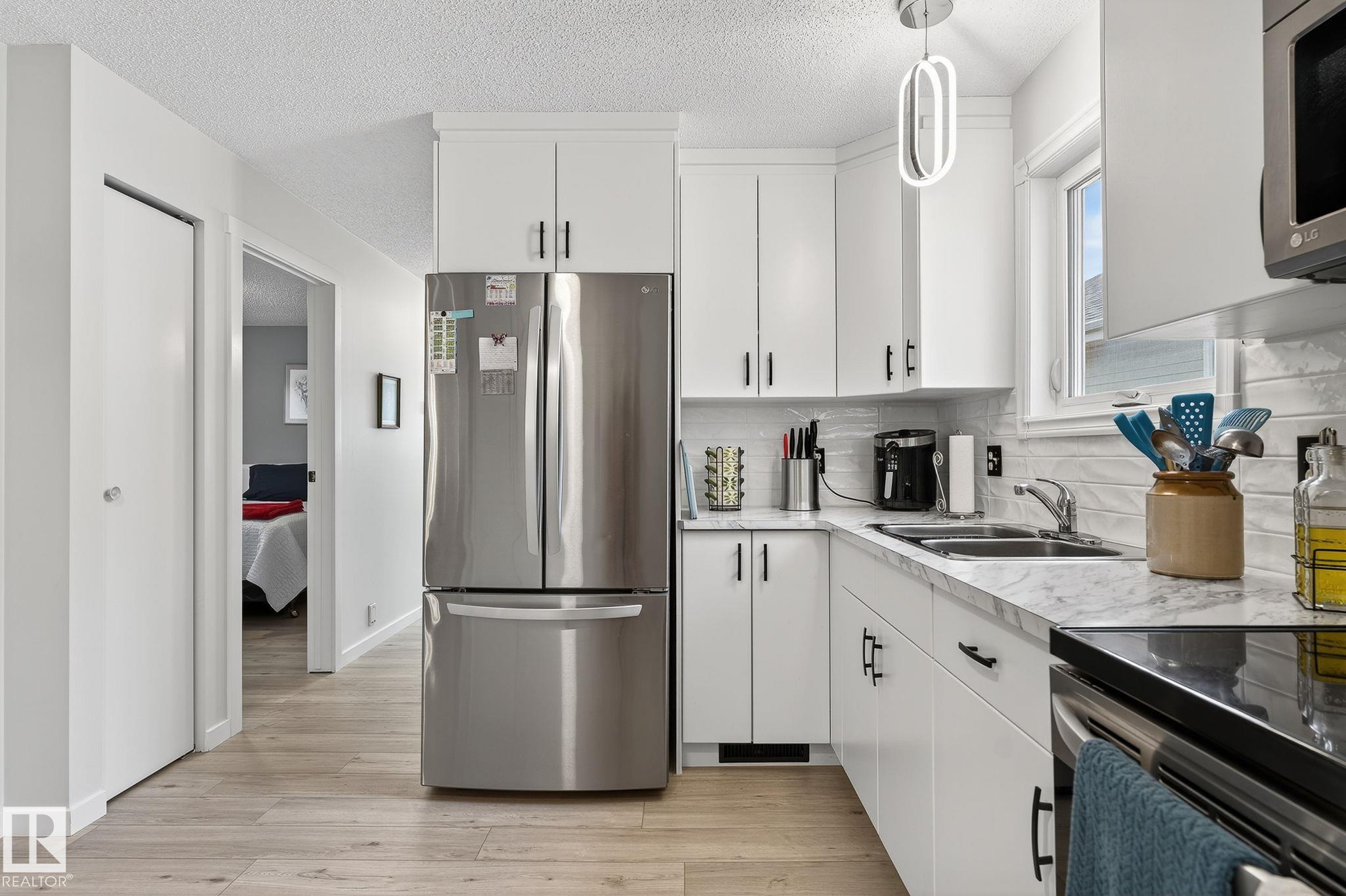 Photo 17 at 12 St. Andrews Avenue, St. Andrews, Stony Plain