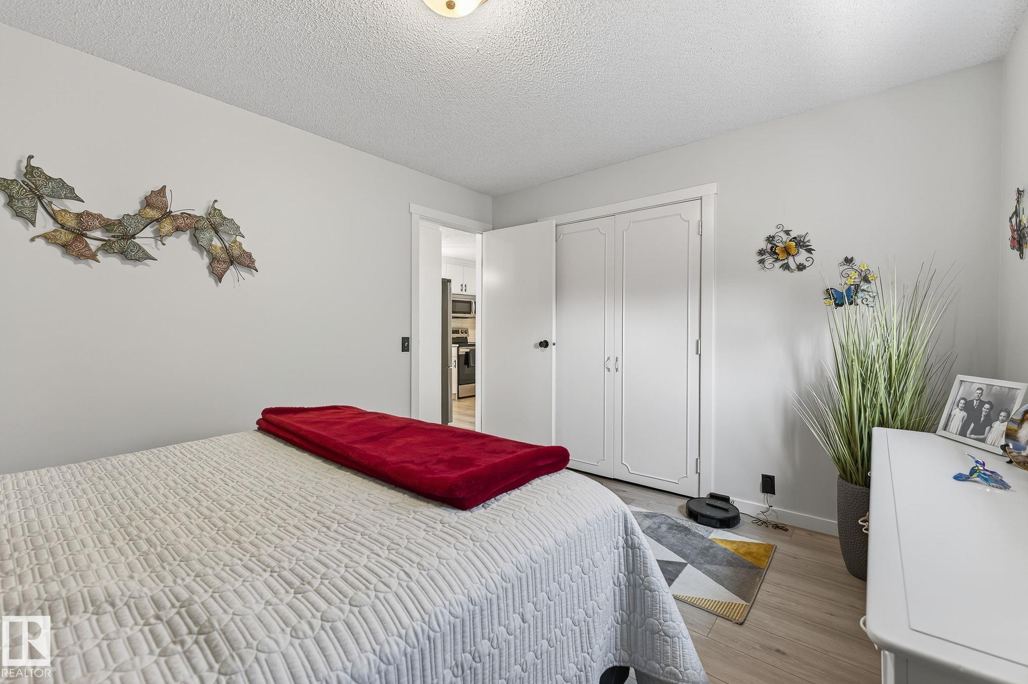 Photo 20 at 12 St. Andrews Avenue, St. Andrews, Stony Plain