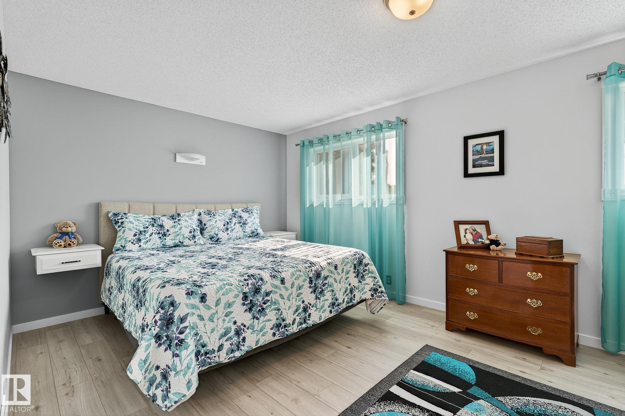 Photo 23 at 12 St. Andrews Avenue, St. Andrews, Stony Plain