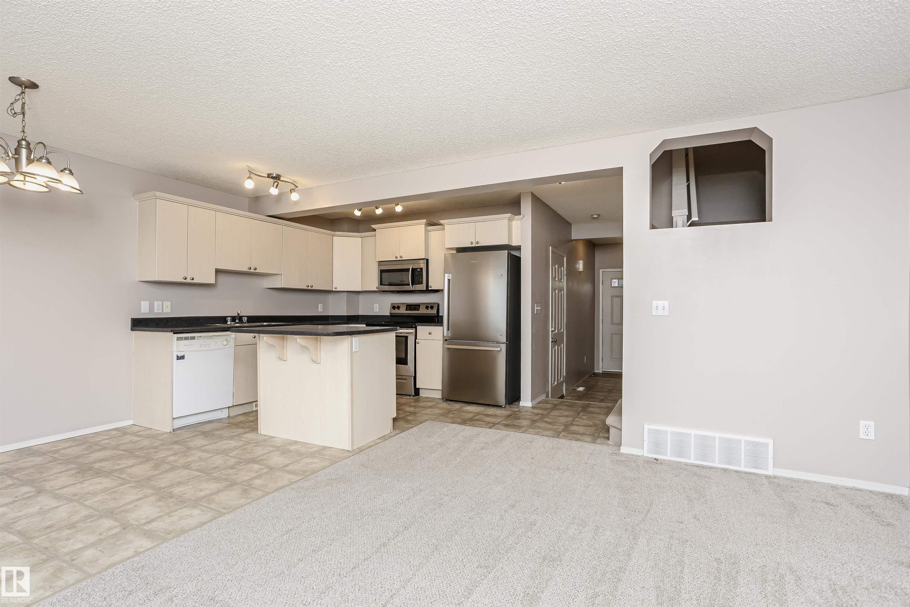 Photo 17 at 24 Virgina Avenue, Spruce Village, Spruce Grove