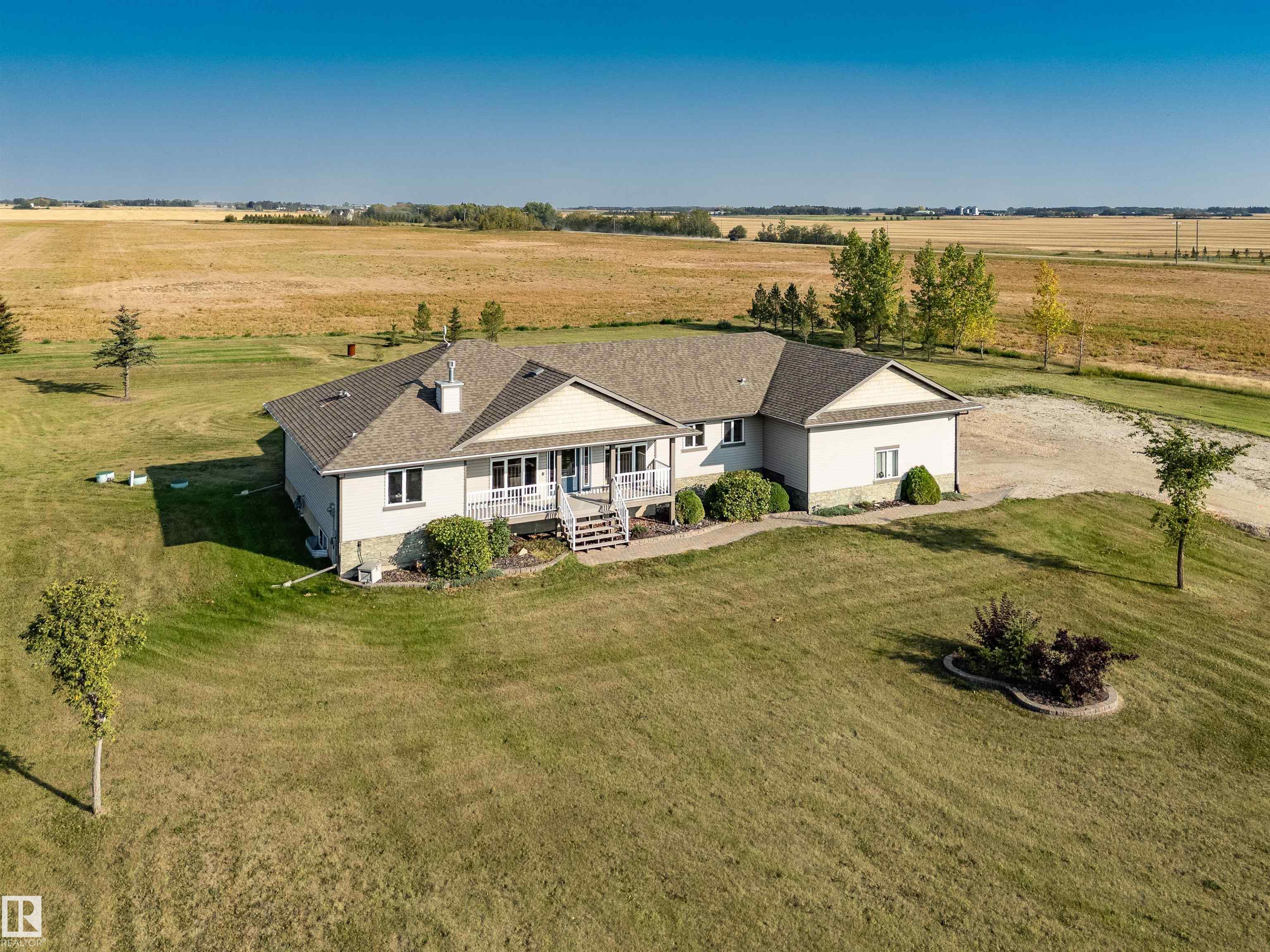 Photo 61 at 54403 Range Road 263, None, Rural Sturgeon County