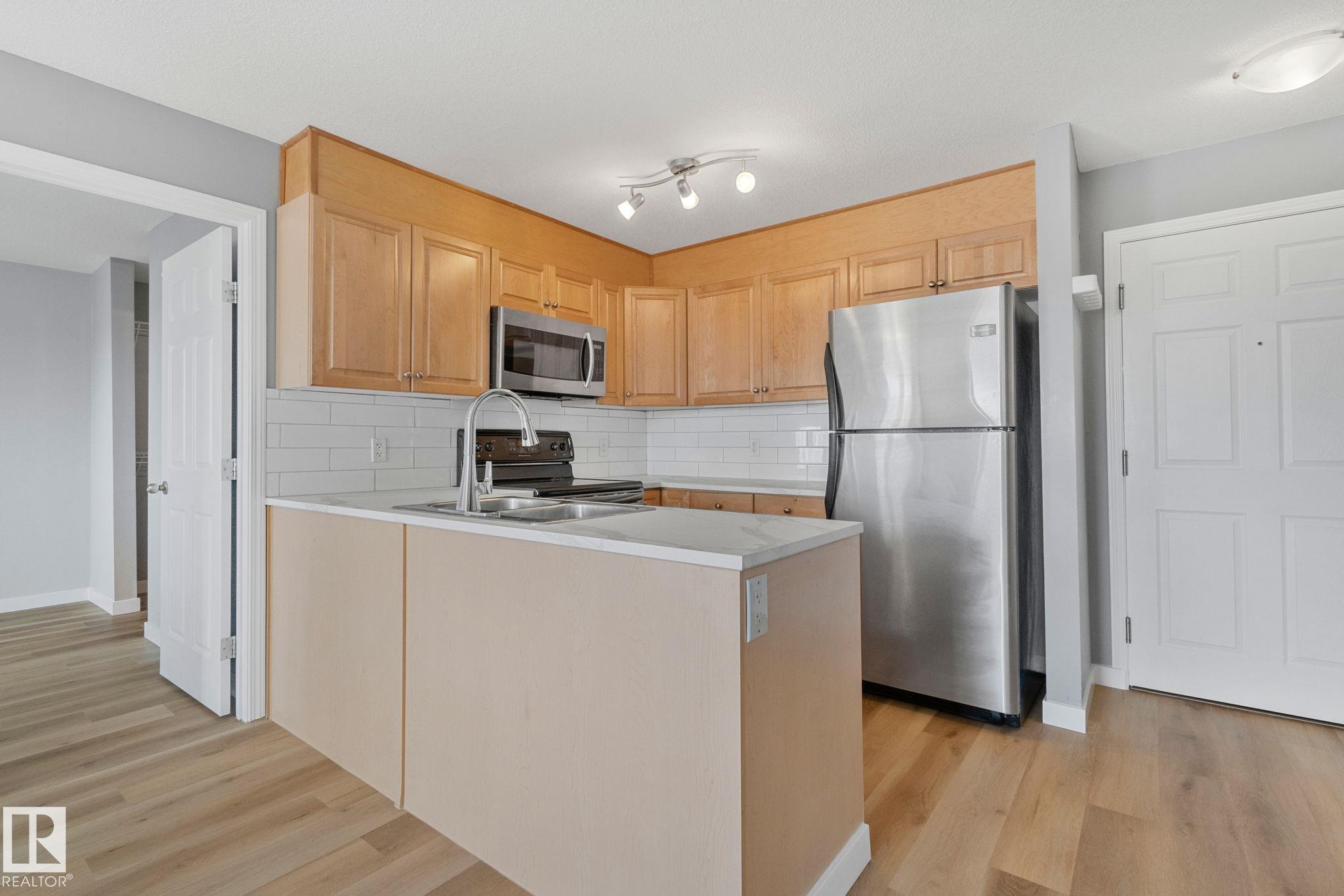 Photo 7 at 107 - 4309 33 Street, South Business Park, Stony Plain