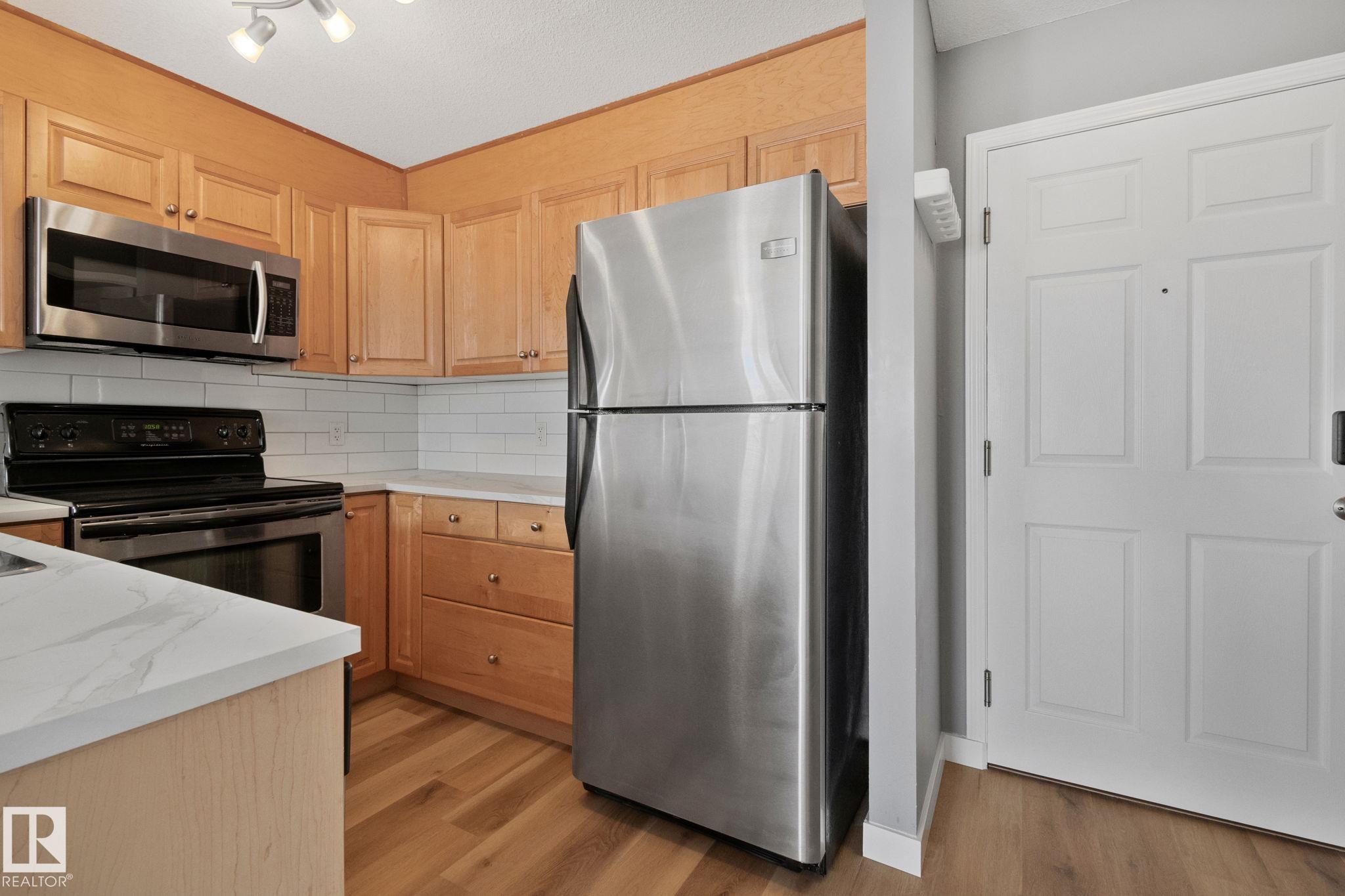 Photo 10 at 107 - 4309 33 Street, South Business Park, Stony Plain