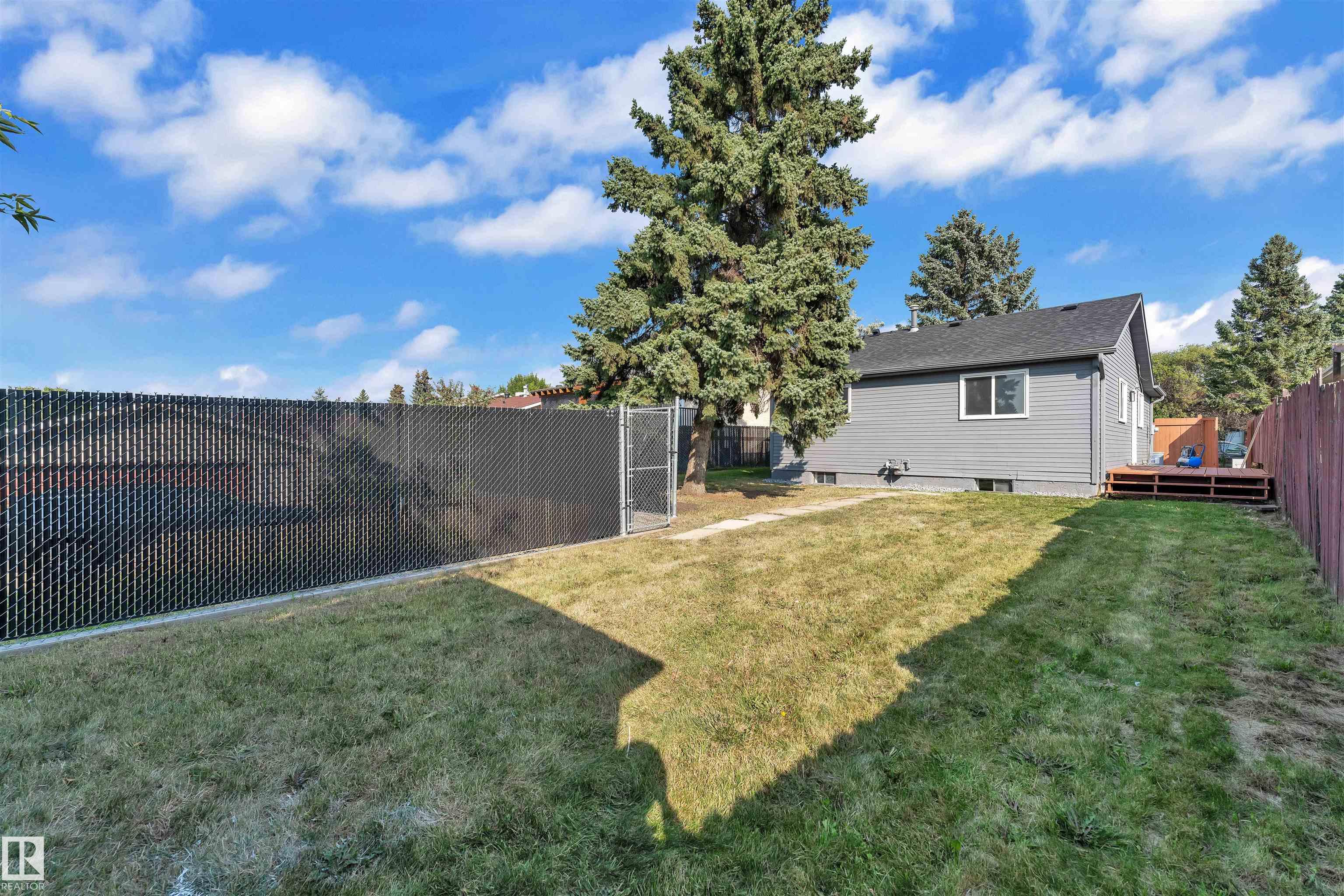 Photo 30 at 1758 37 Street NW, Daly Grove, Edmonton