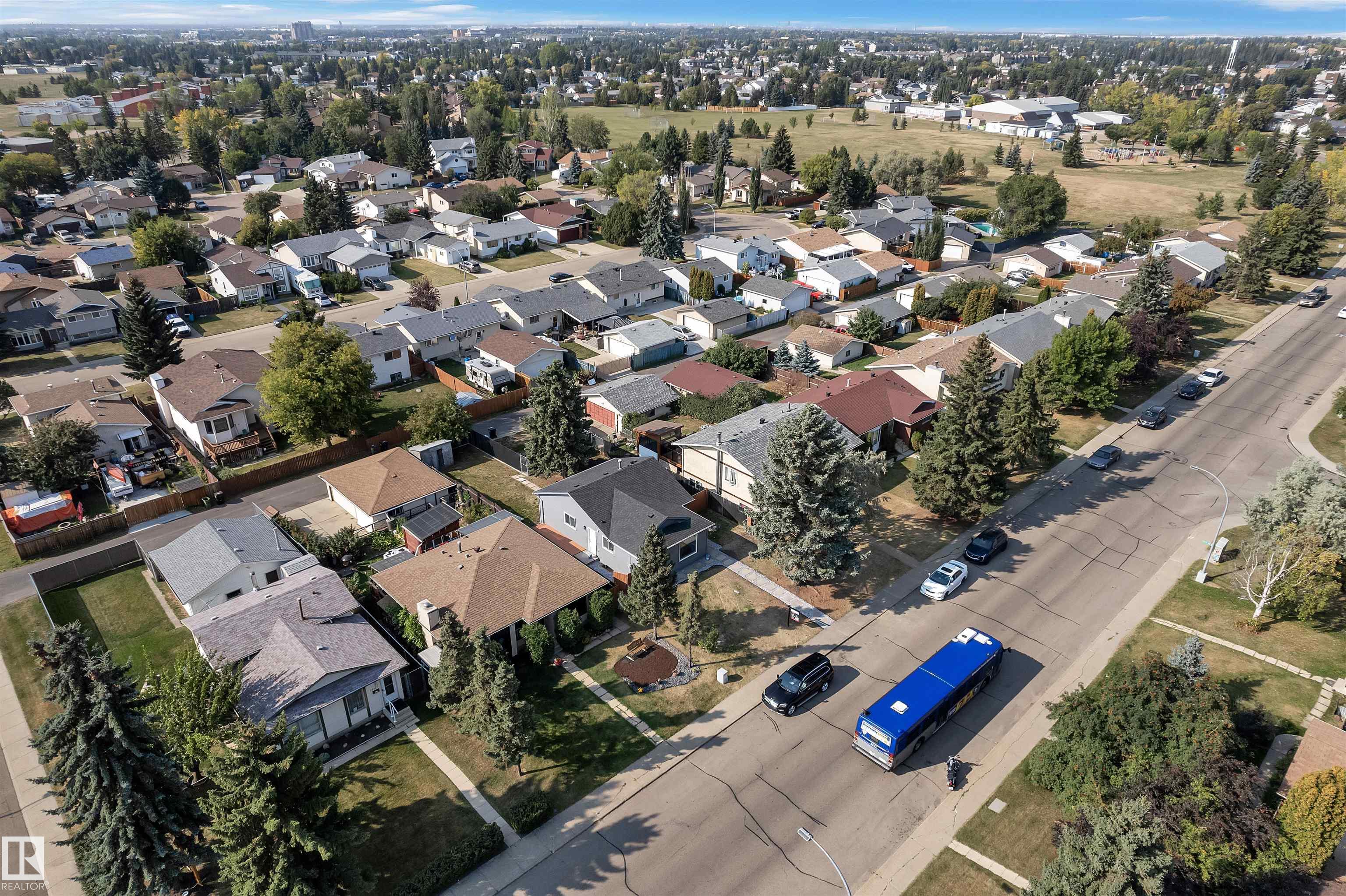 Photo 32 at 1758 37 Street NW, Daly Grove, Edmonton