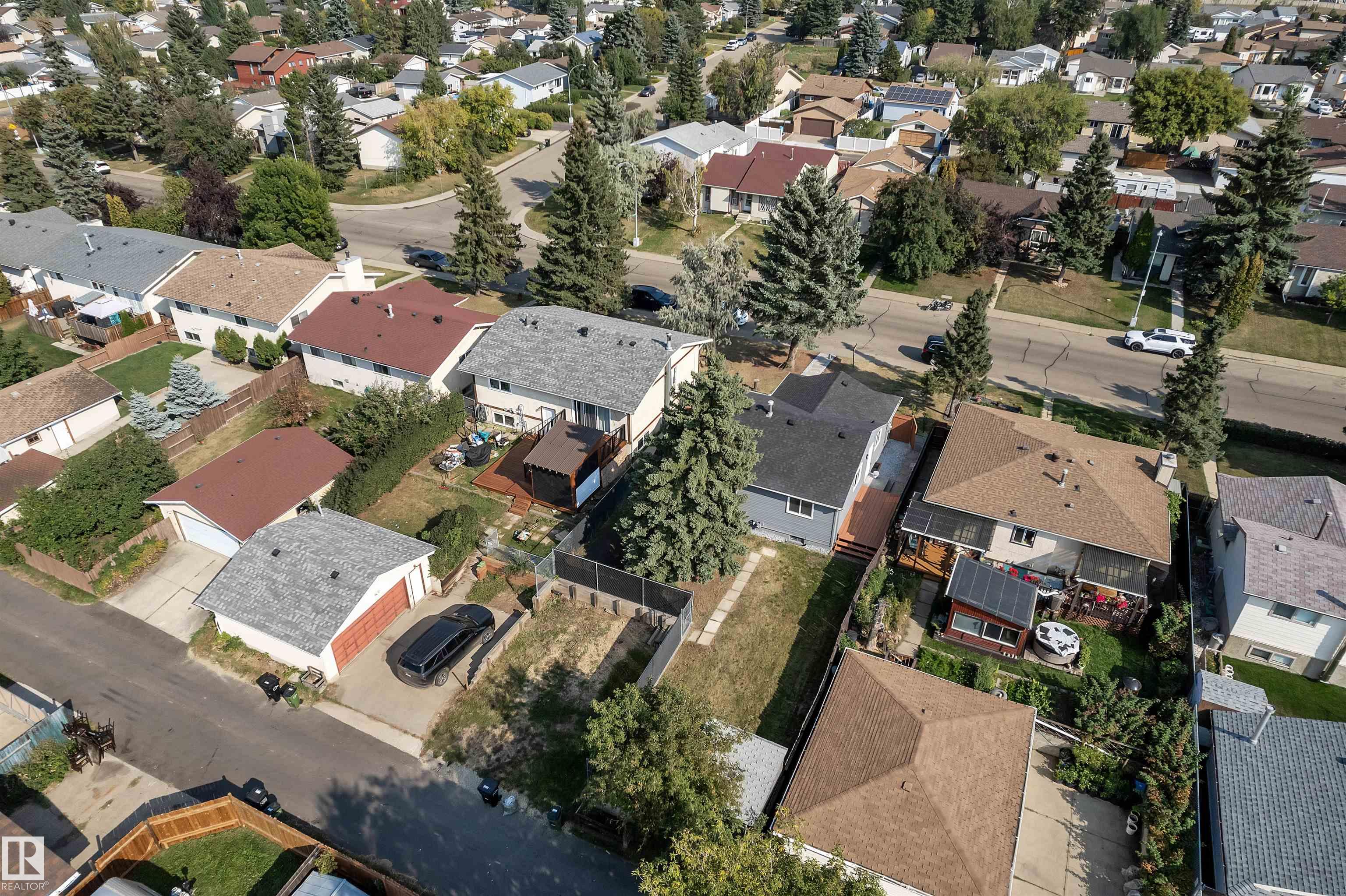 Photo 34 at 1758 37 Street NW, Daly Grove, Edmonton