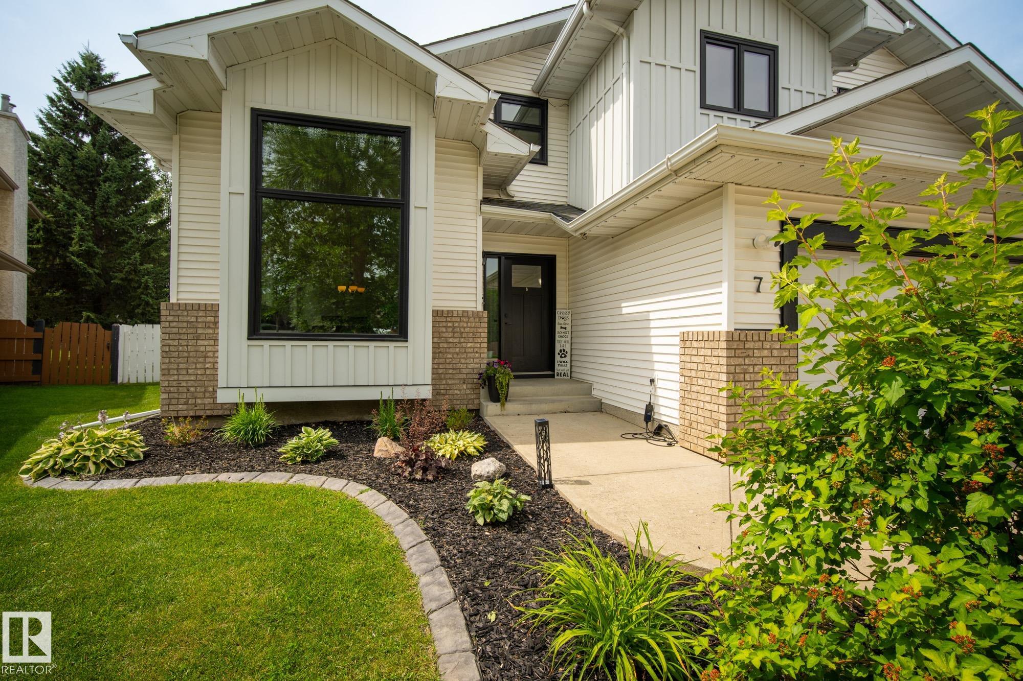 Photo 5 at 7 Charlton Road, Charlton Heights, Sherwood Park