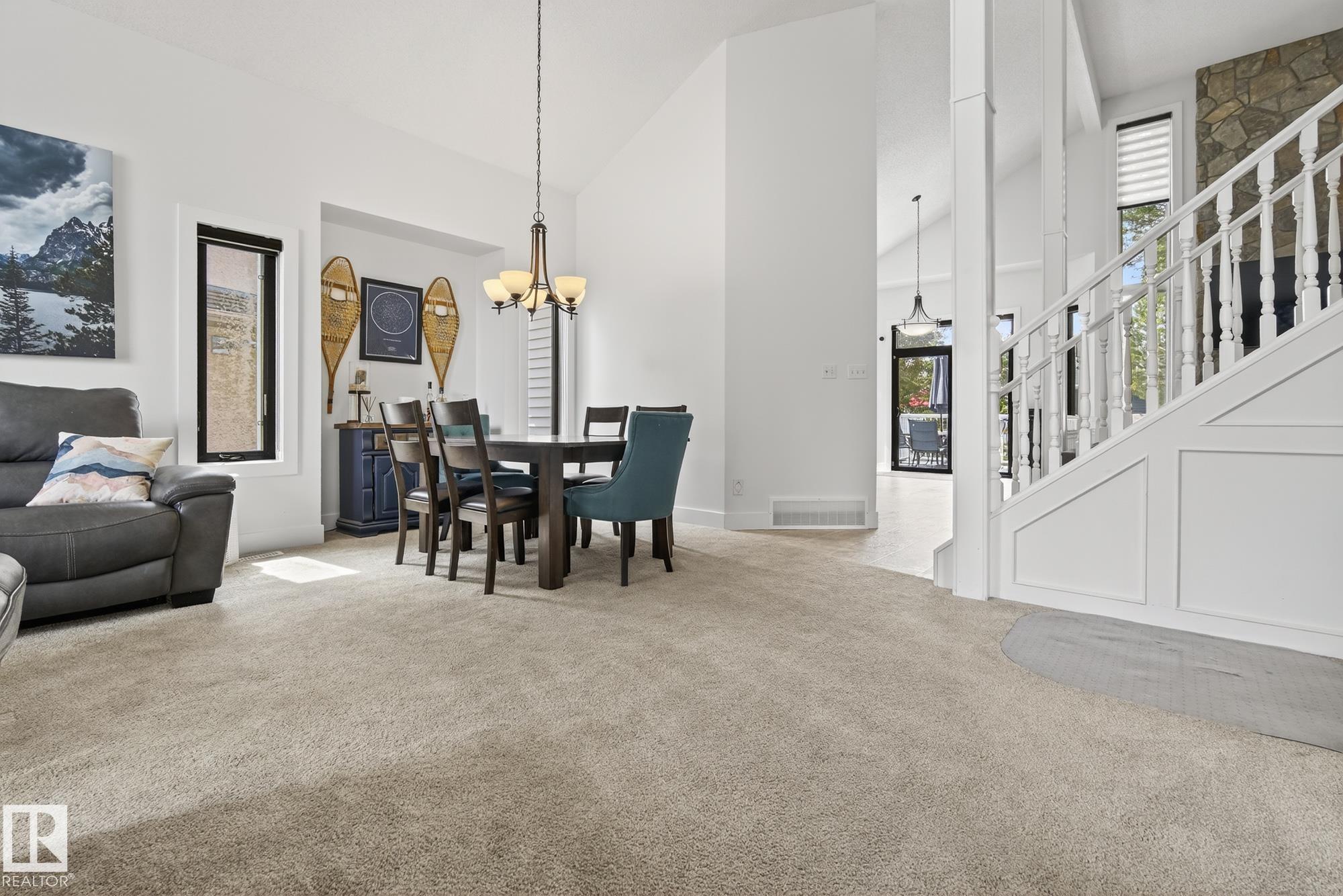 Photo 7 at 7 Charlton Road, Charlton Heights, Sherwood Park