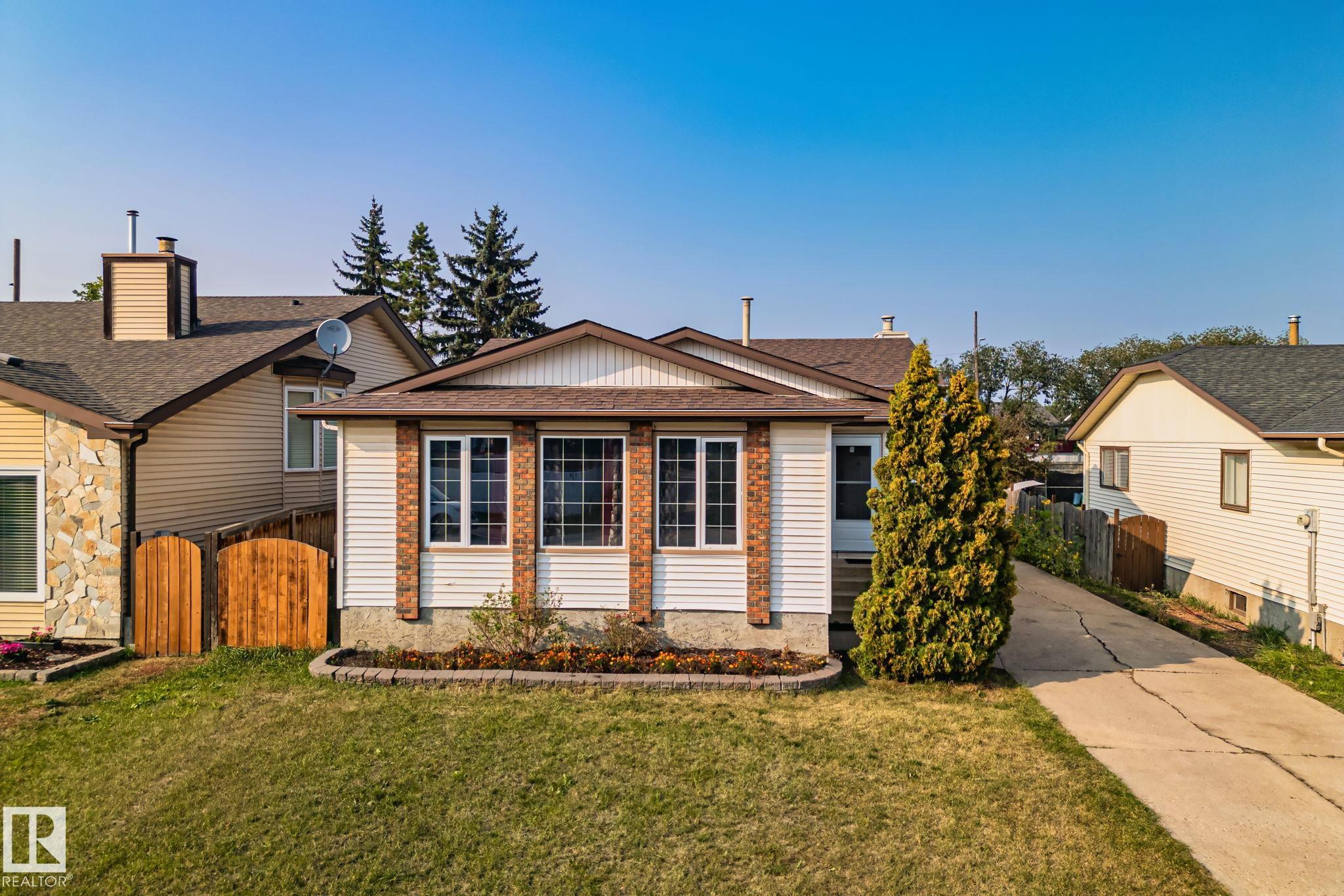 18820 86a Avenue NW, Aldergrove, Edmonton 