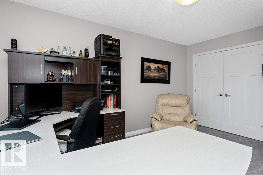 http://cdnparap120.paragonrels.com/ParagonImages/Property/p12/RAE/225370311/44/0/0/d1ece6bcebfc70e3f2c0b7d127da7319/1/b786466cb89c580e369dae7a12ed00a4/225370311-649cb449-4e9a-4f1e-bc6c-d41488193cba.JPG