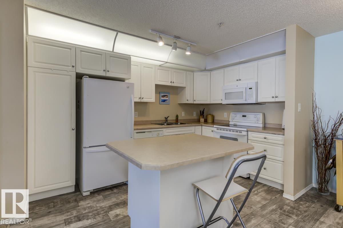 Photo 13 at 318 - 100 Foxhaven Drive, Foxhaven, Sherwood Park