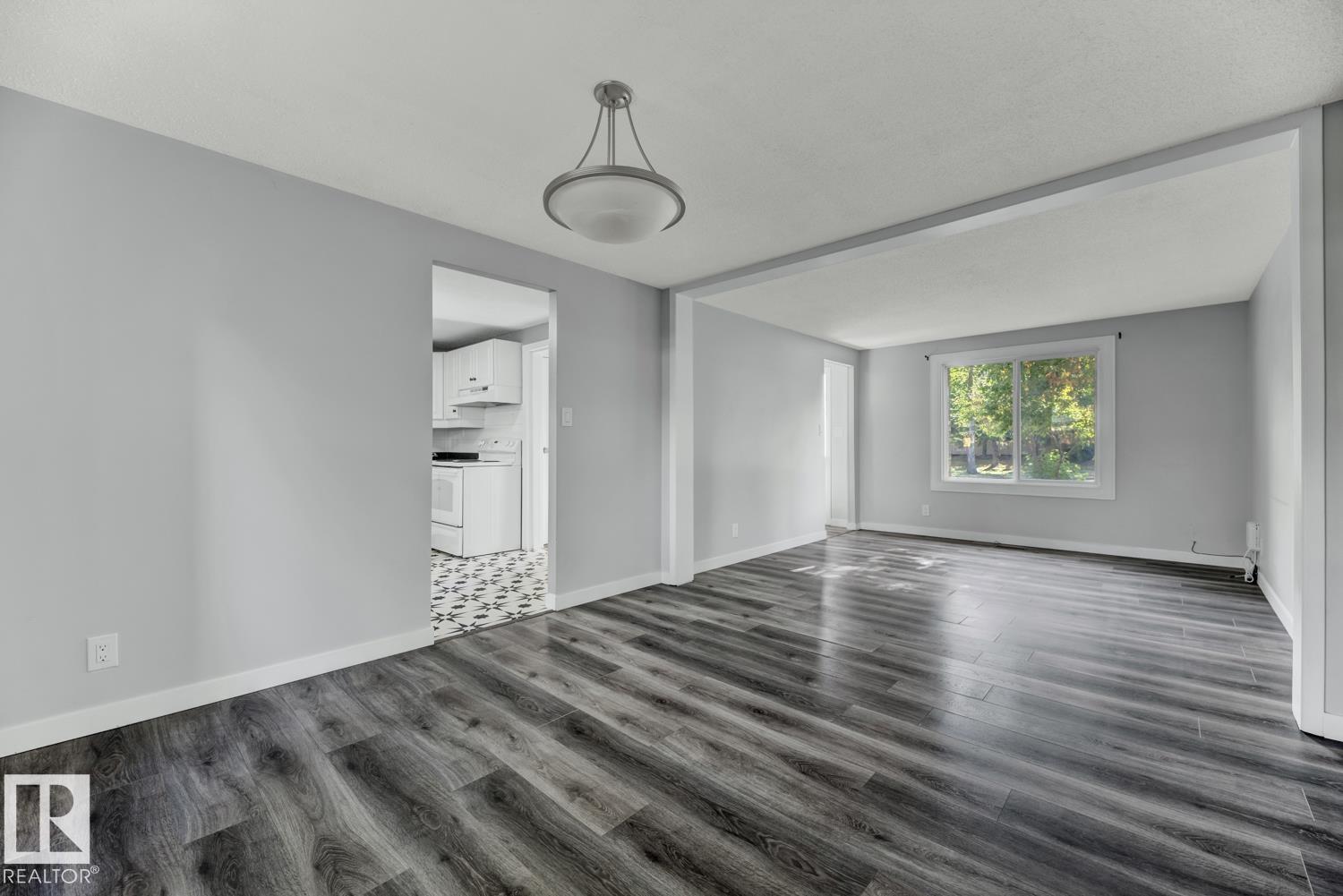 Photo 12 at 283 Ridgewood Terrace, Braeside, St. Albert