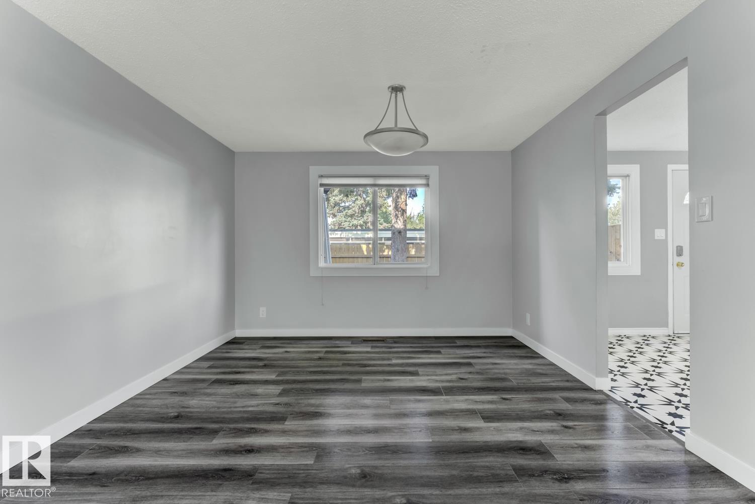 Photo 10 at 283 Ridgewood Terrace, Braeside, St. Albert