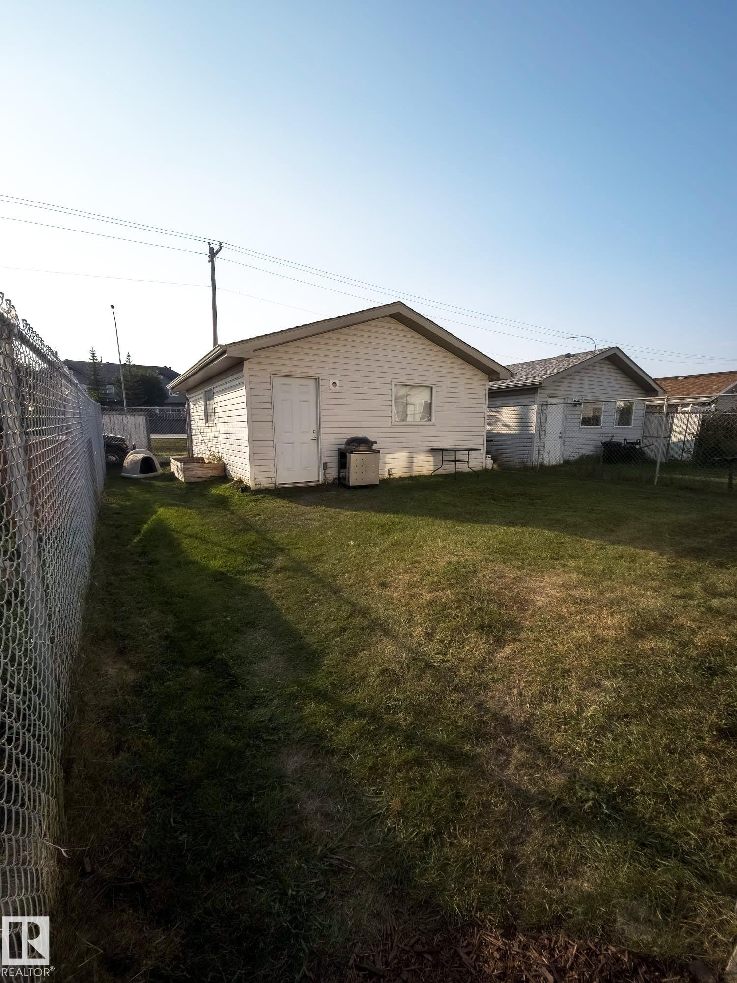 Photo 25 at 3010 49 Street, Beau Val, Beaumont