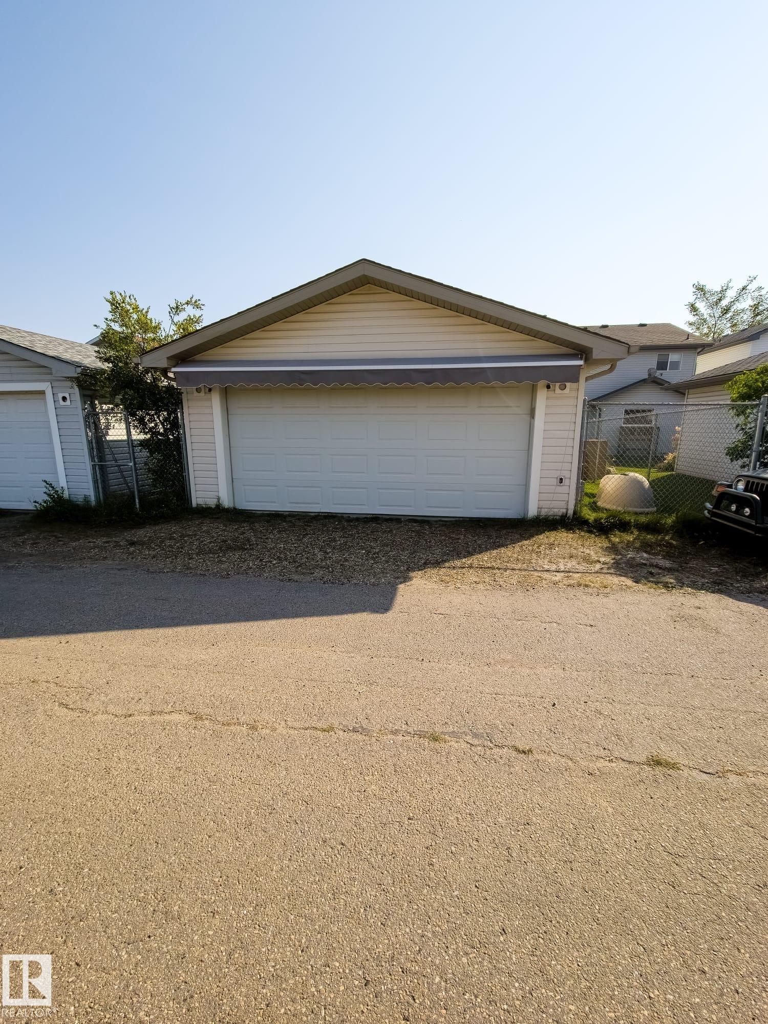 Photo 26 at 3010 49 Street, Beau Val, Beaumont