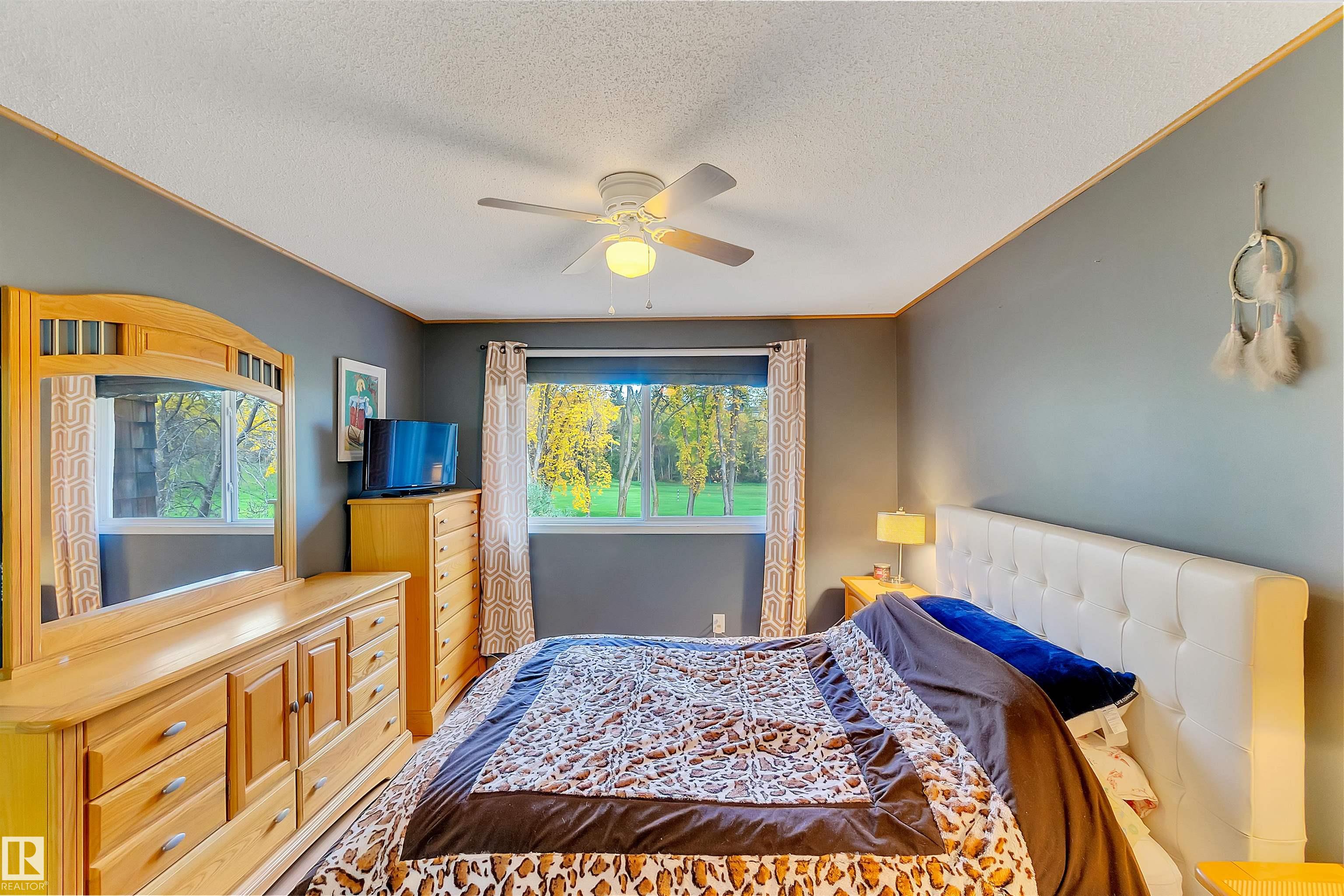 Photo 22 at 100 Great oaks, Broadmoor Estates, Sherwood Park
