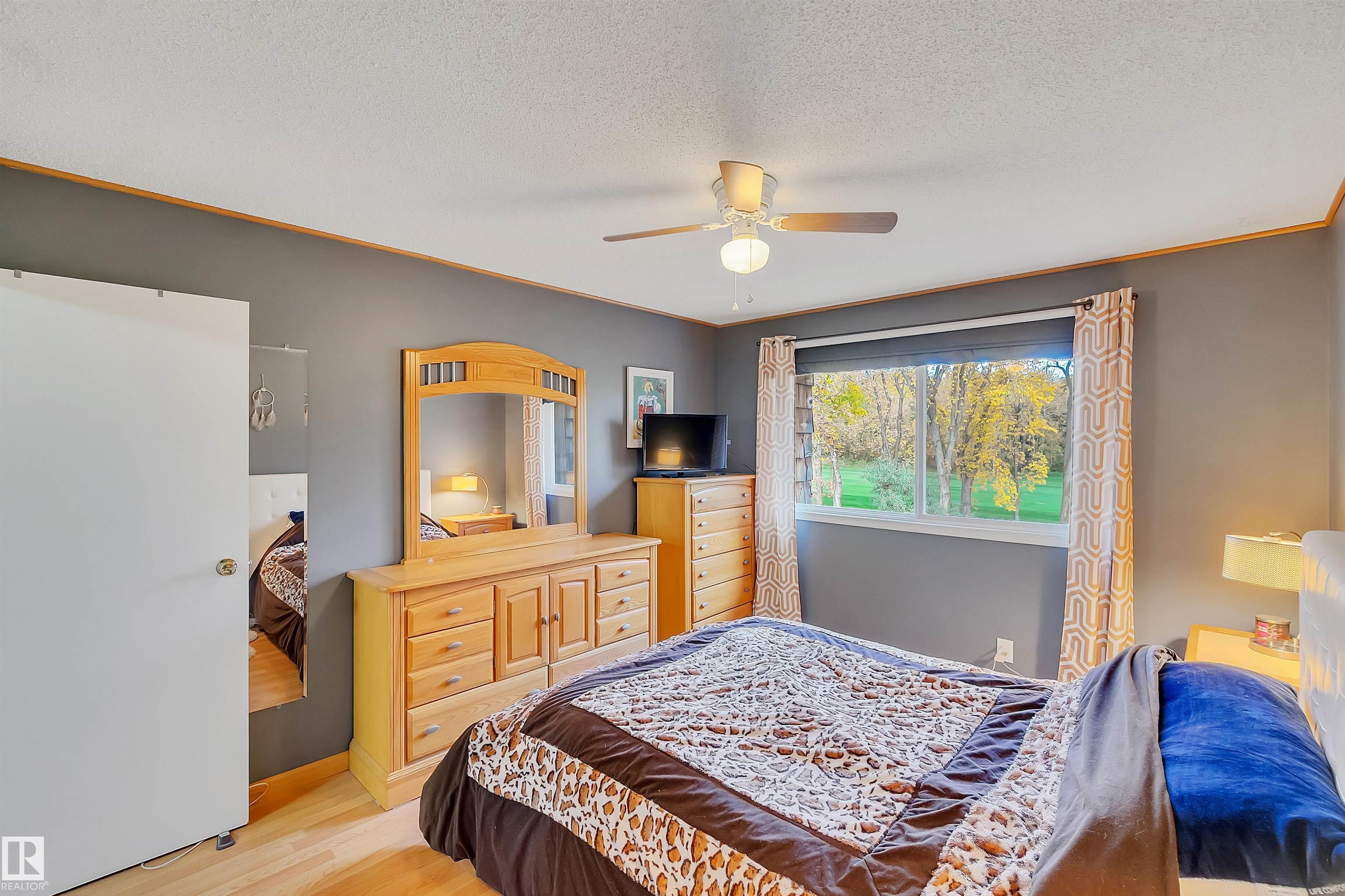 Photo 23 at 100 Great oaks, Broadmoor Estates, Sherwood Park