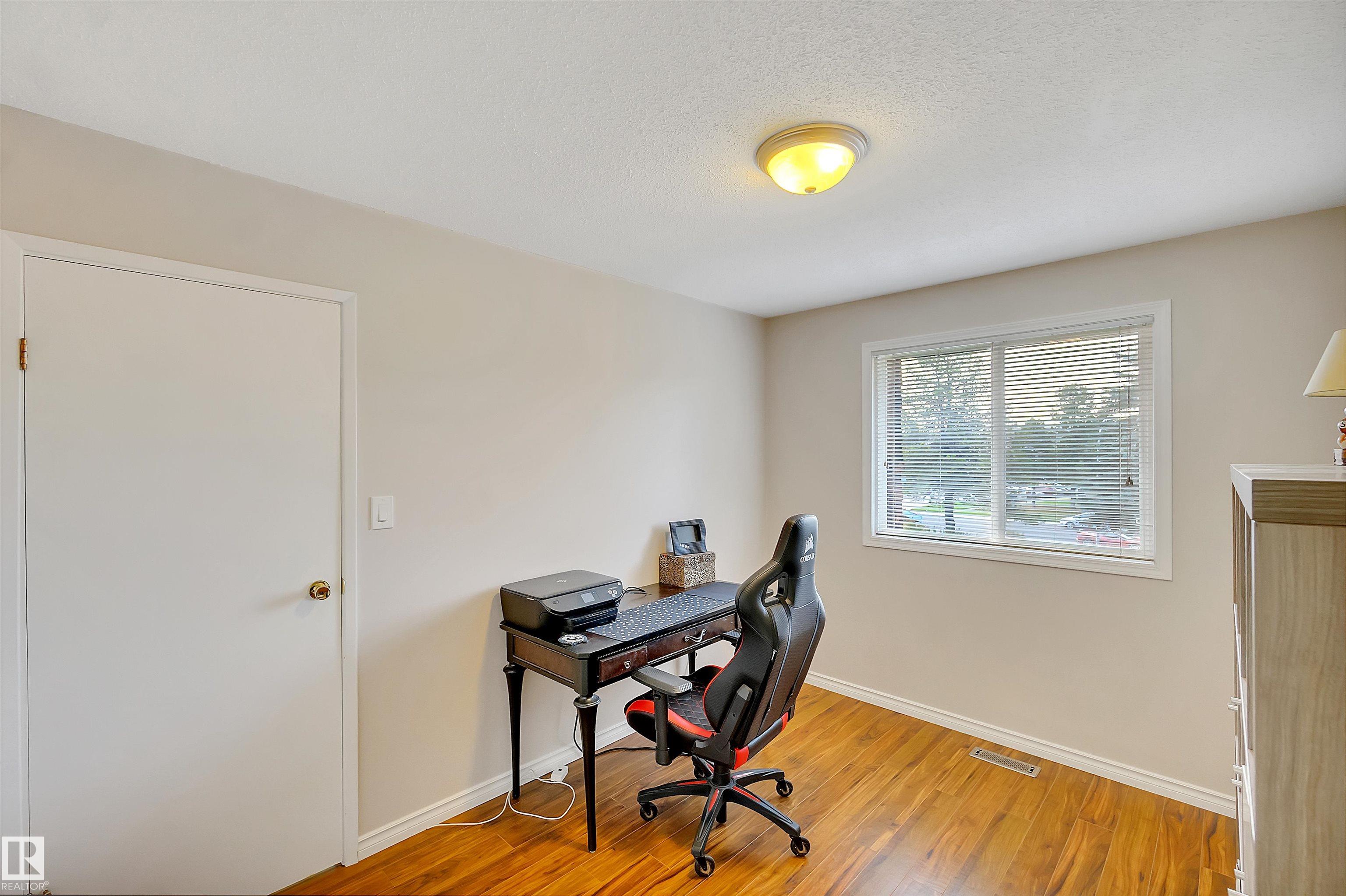 Photo 28 at 100 Great oaks, Broadmoor Estates, Sherwood Park