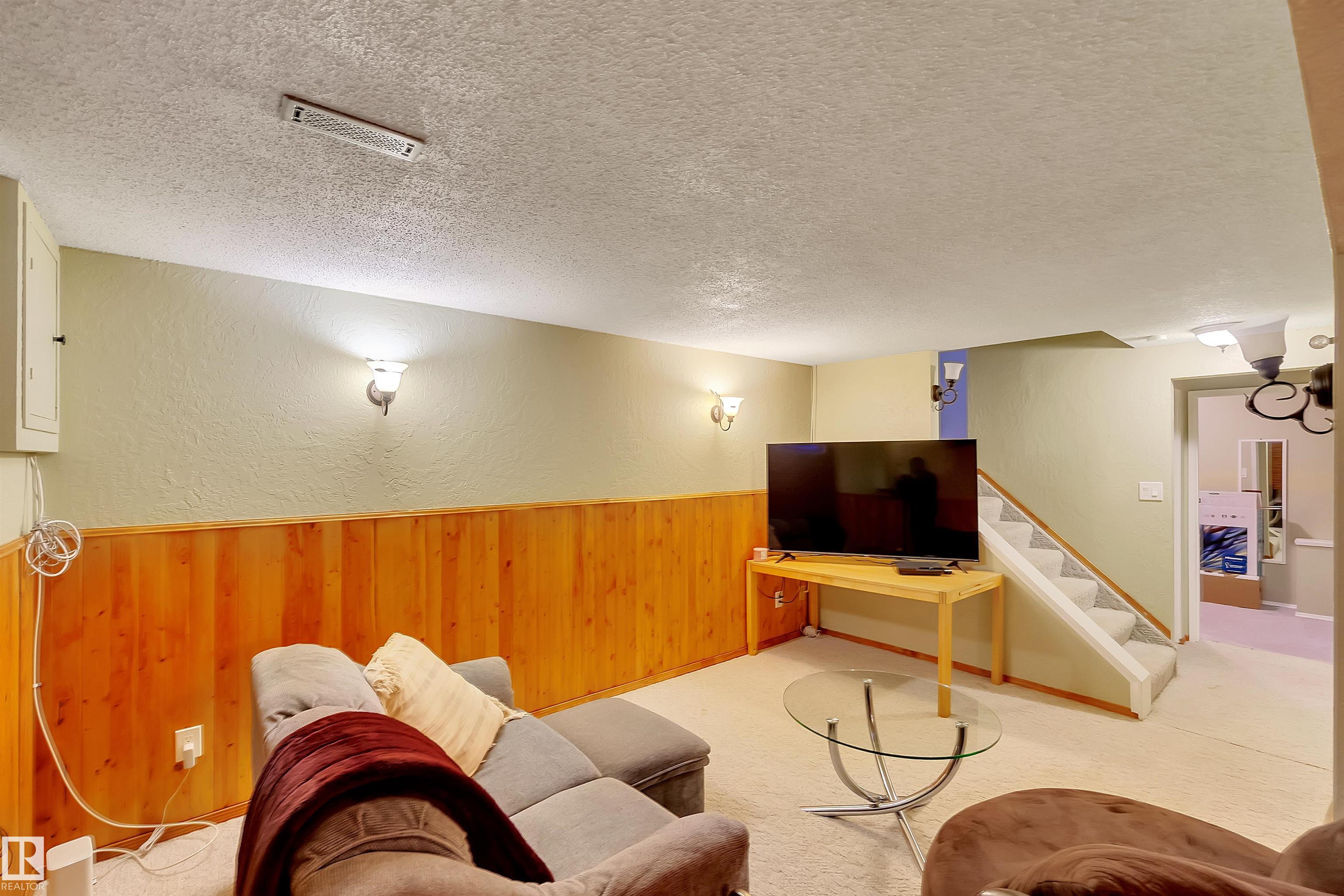 Photo 35 at 100 Great oaks, Broadmoor Estates, Sherwood Park