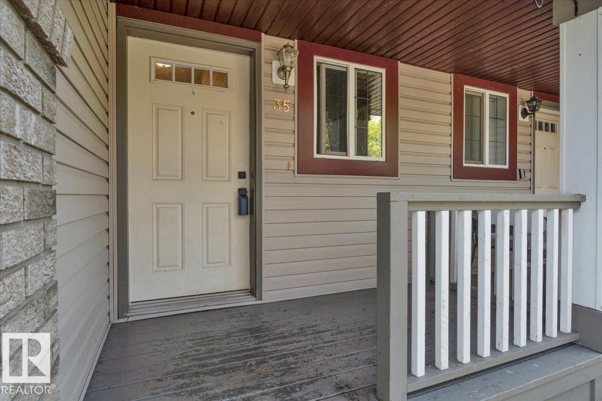 Photo 3 at 35 Galloway Wynd, South Fort, Fort Saskatchewan