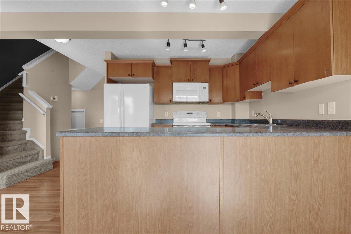 Photo 10 at 35 Galloway Wynd, South Fort, Fort Saskatchewan