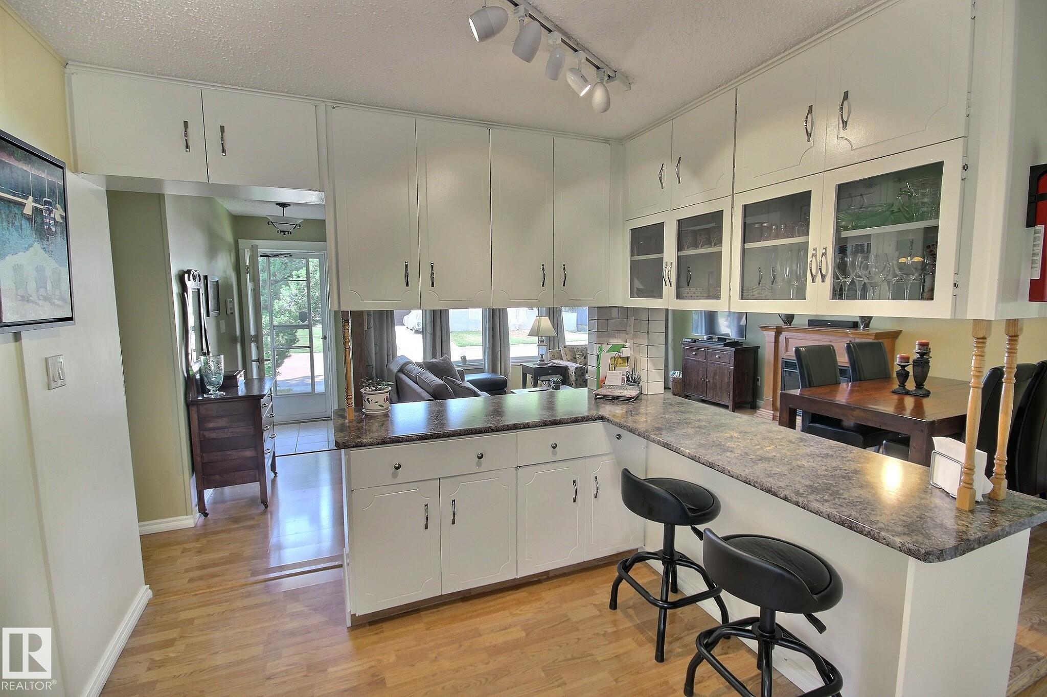 Photo 9 at 2 Wascana Street, Woodhaven, Spruce Grove