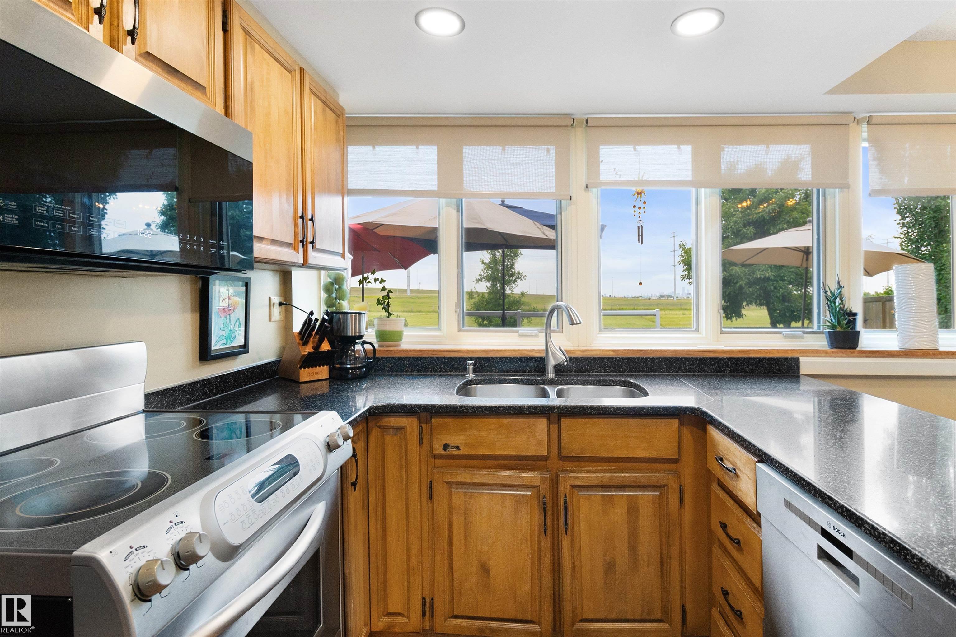 Photo 14 at 433 Village Drive, Village on the Lake, Sherwood Park
