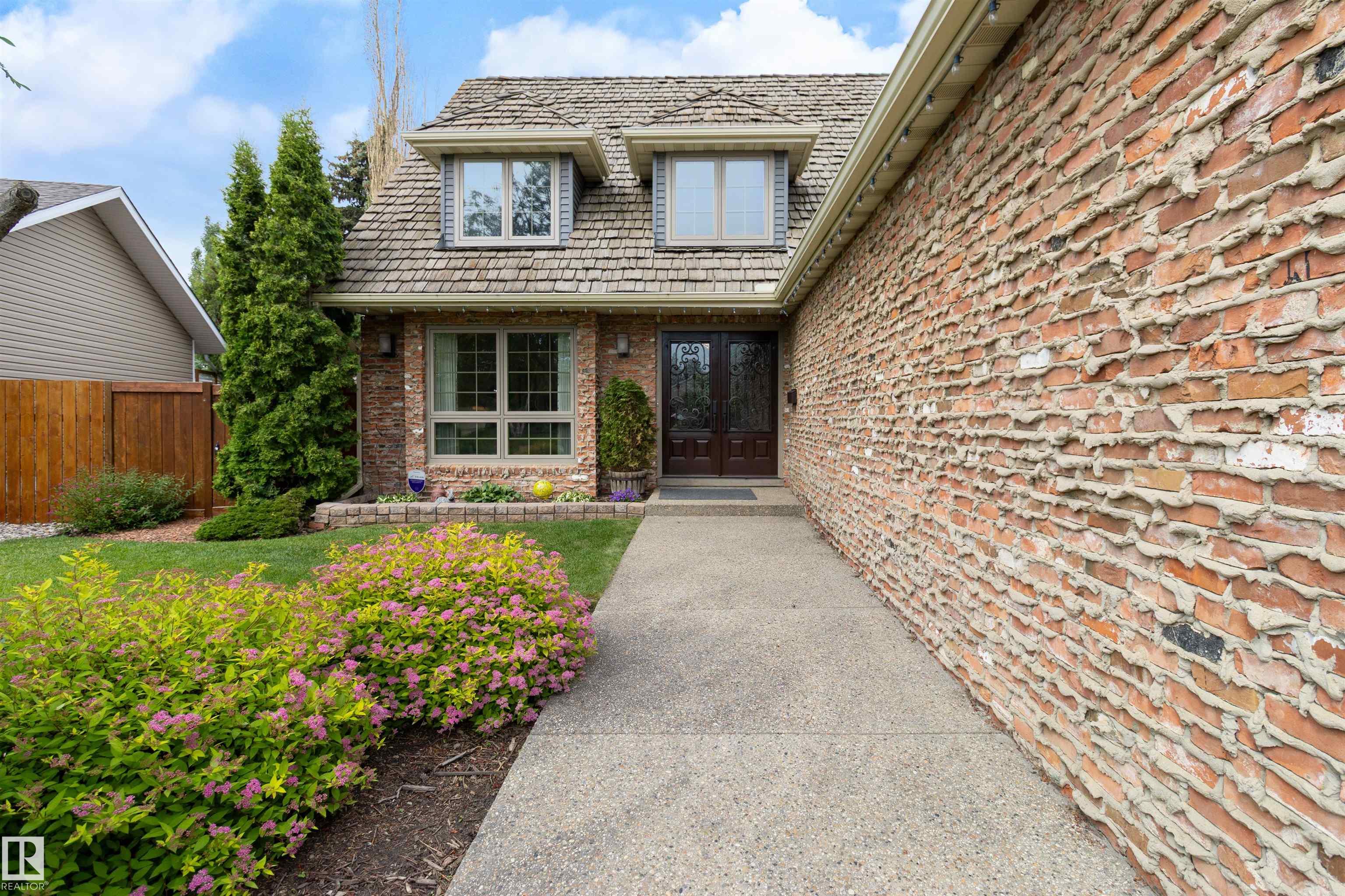 Photo 4 at 433 Village Drive, Village on the Lake, Sherwood Park