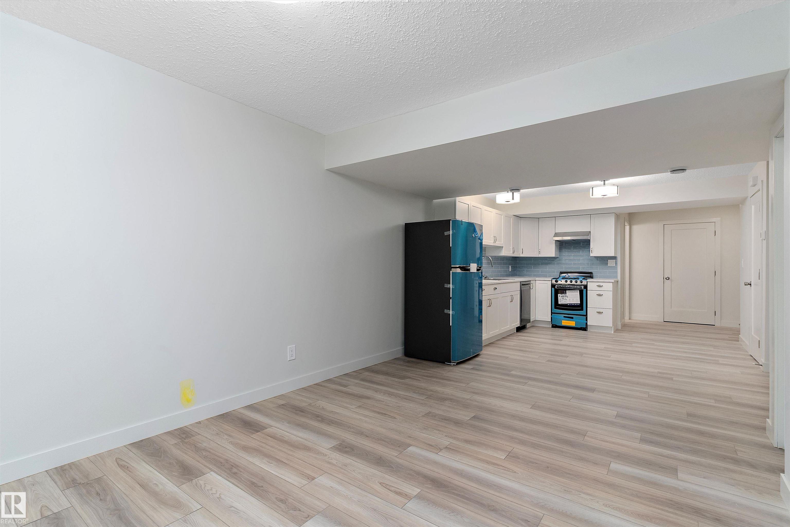 Photo 40 at 3804 42 Avenue, Triomphe Estates, Beaumont