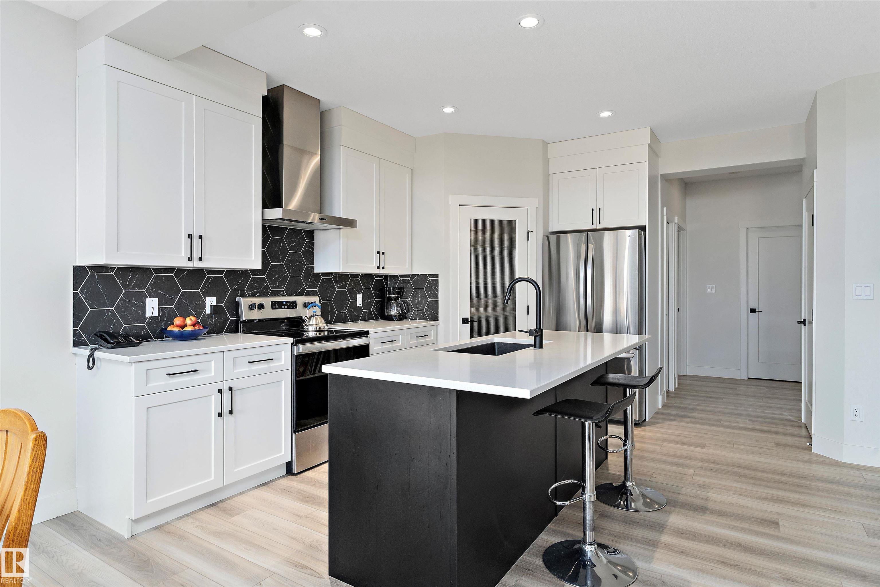 Photo 7 at 3804 42 Avenue, Triomphe Estates, Beaumont