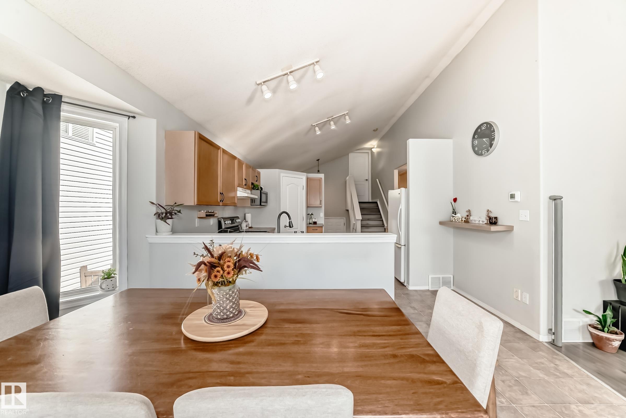 Photo 16 at 56 Bonin Crescent, Coloniale Estates, Beaumont