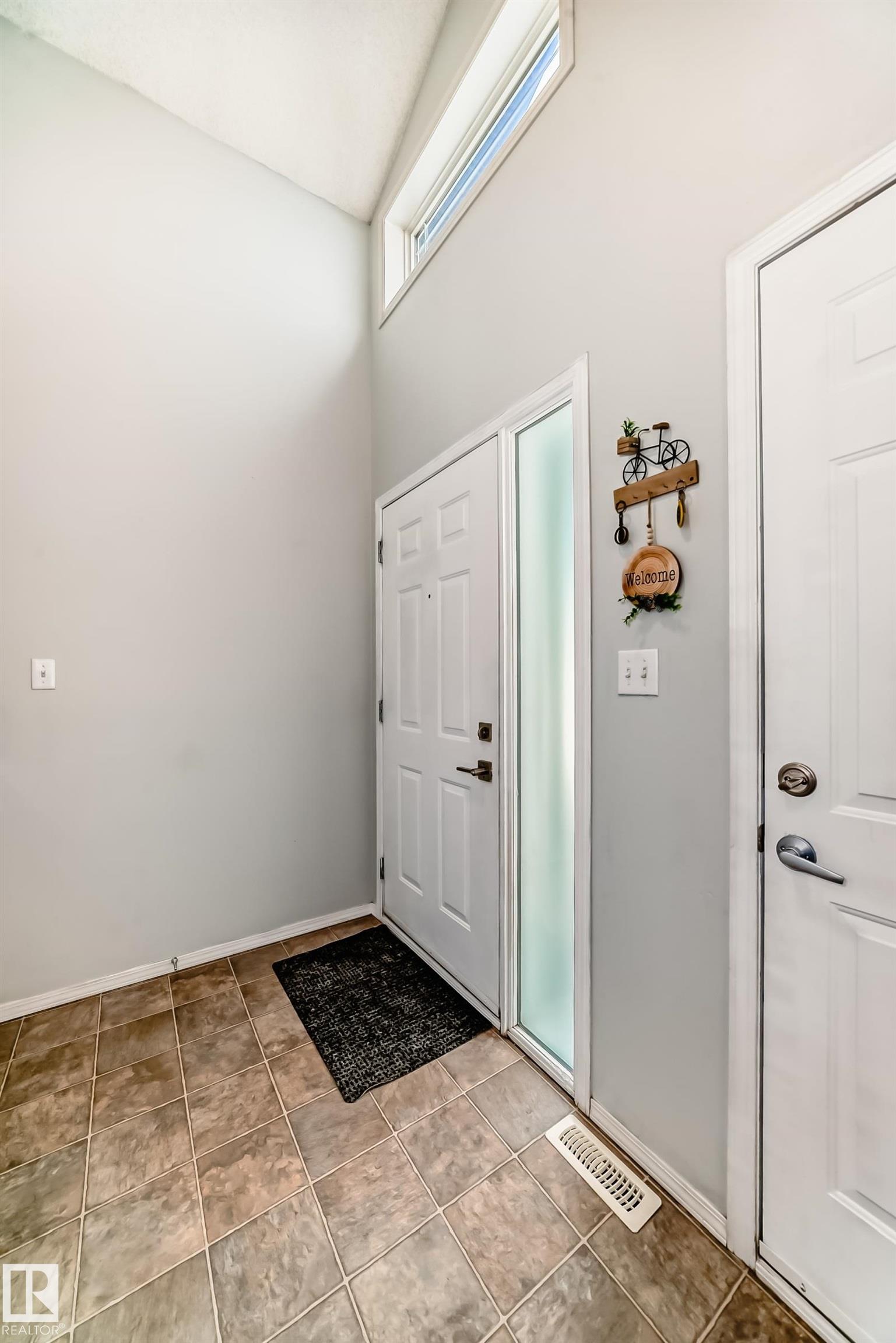 Photo 3 at 56 Bonin Crescent, Coloniale Estates, Beaumont