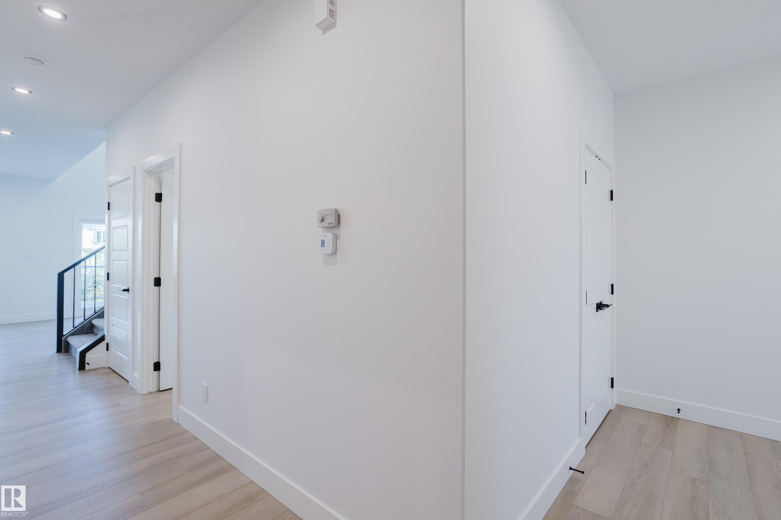 Photo 5 at 69 Meadowgrove Lane, McLaughlin, Spruce Grove
