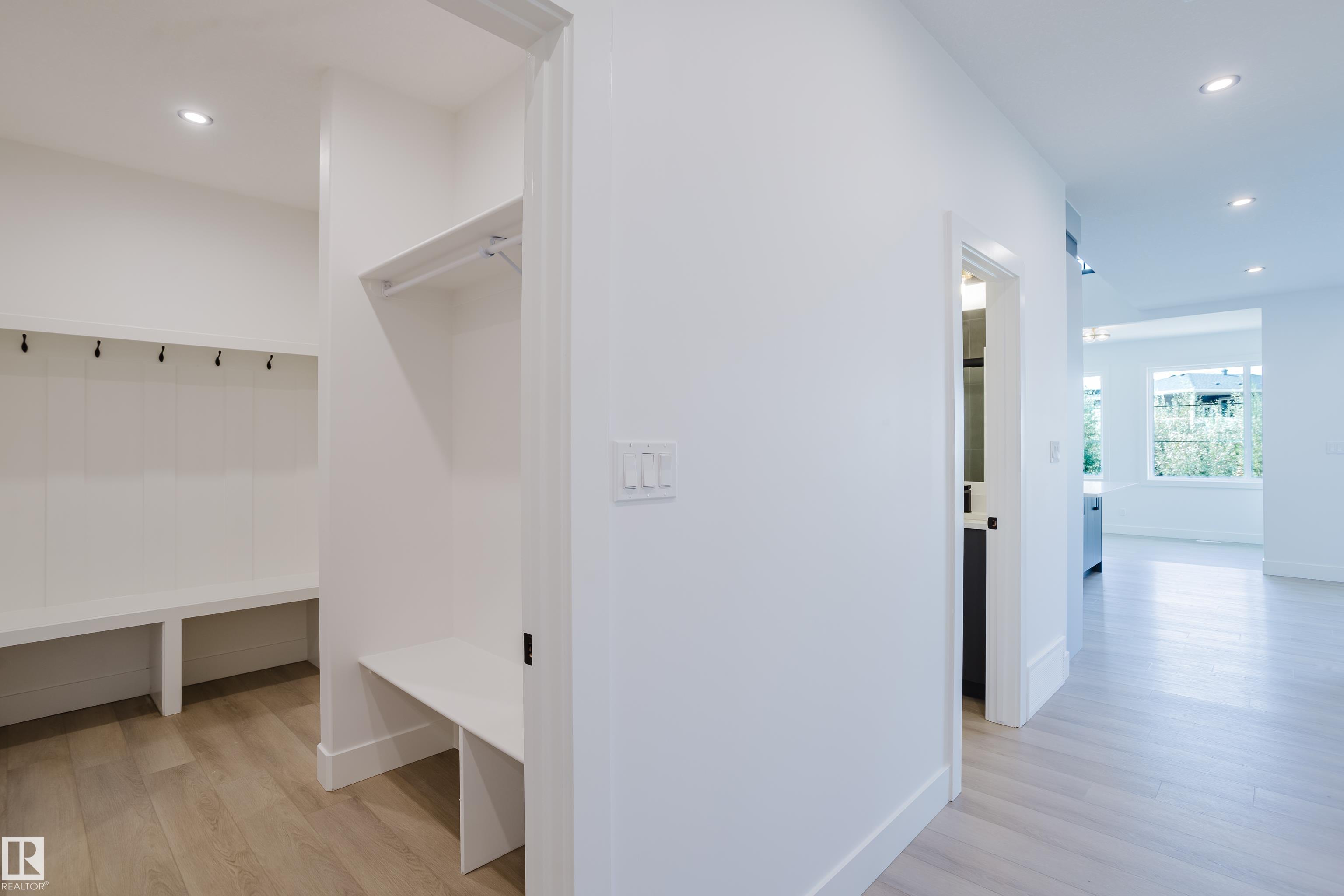 Photo 6 at 69 Meadowgrove Lane, McLaughlin, Spruce Grove