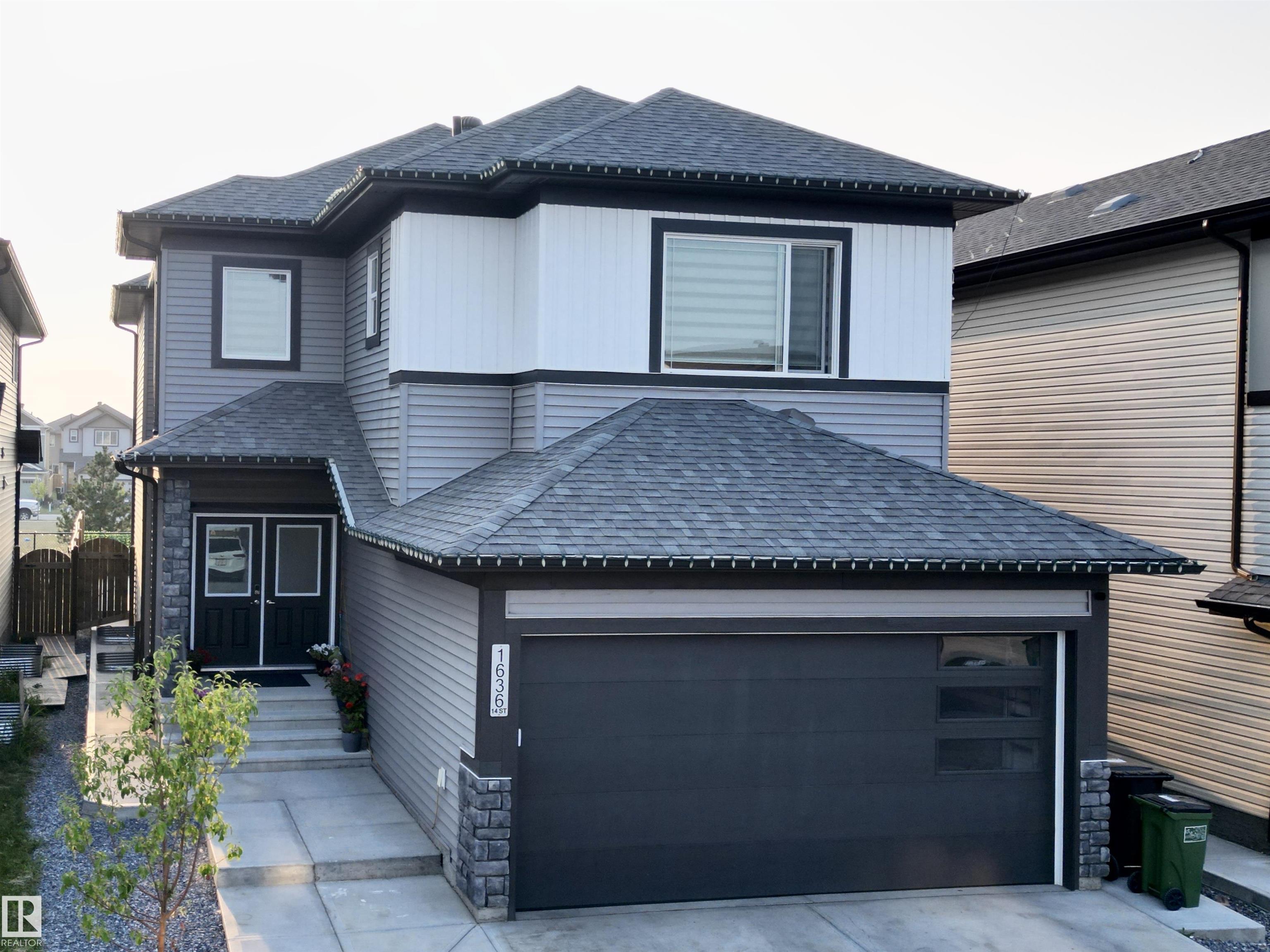 1636 14 Street NW, Aster, Edmonton photo number 2