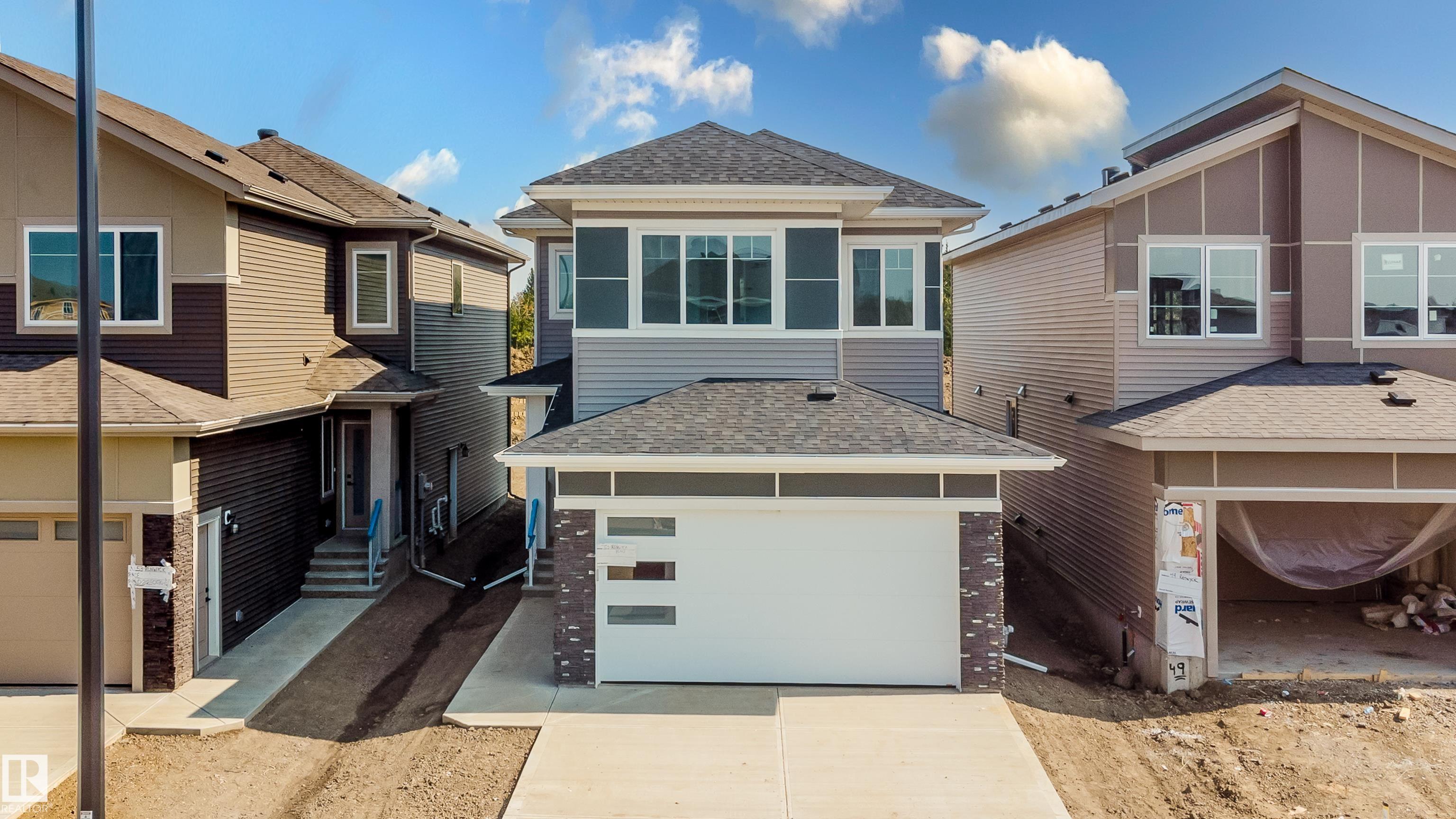 Photo 2 at 51 Renwyck Place, Fenwyck, Spruce Grove
