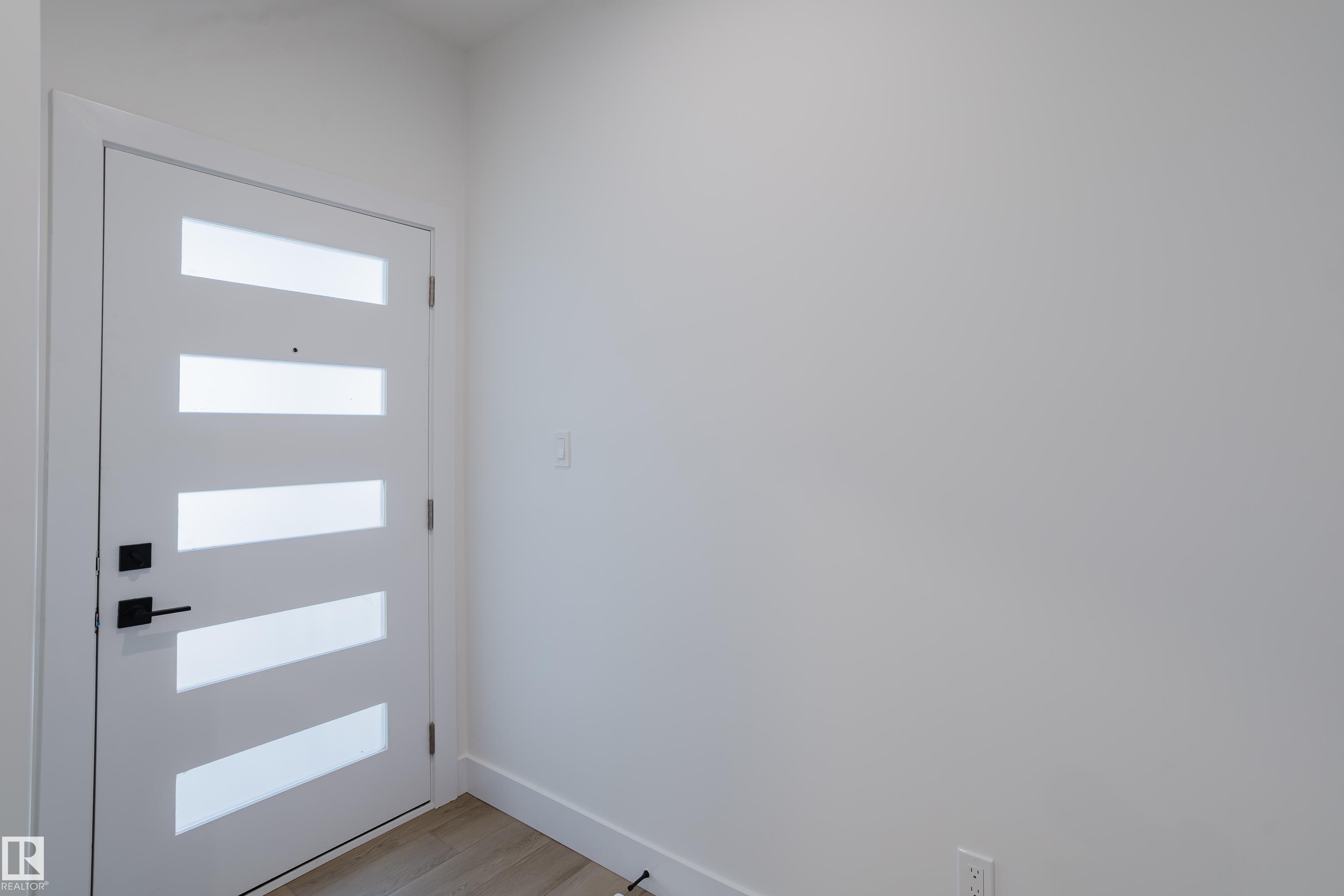 Photo 3 at 51 Renwyck Place, Fenwyck, Spruce Grove